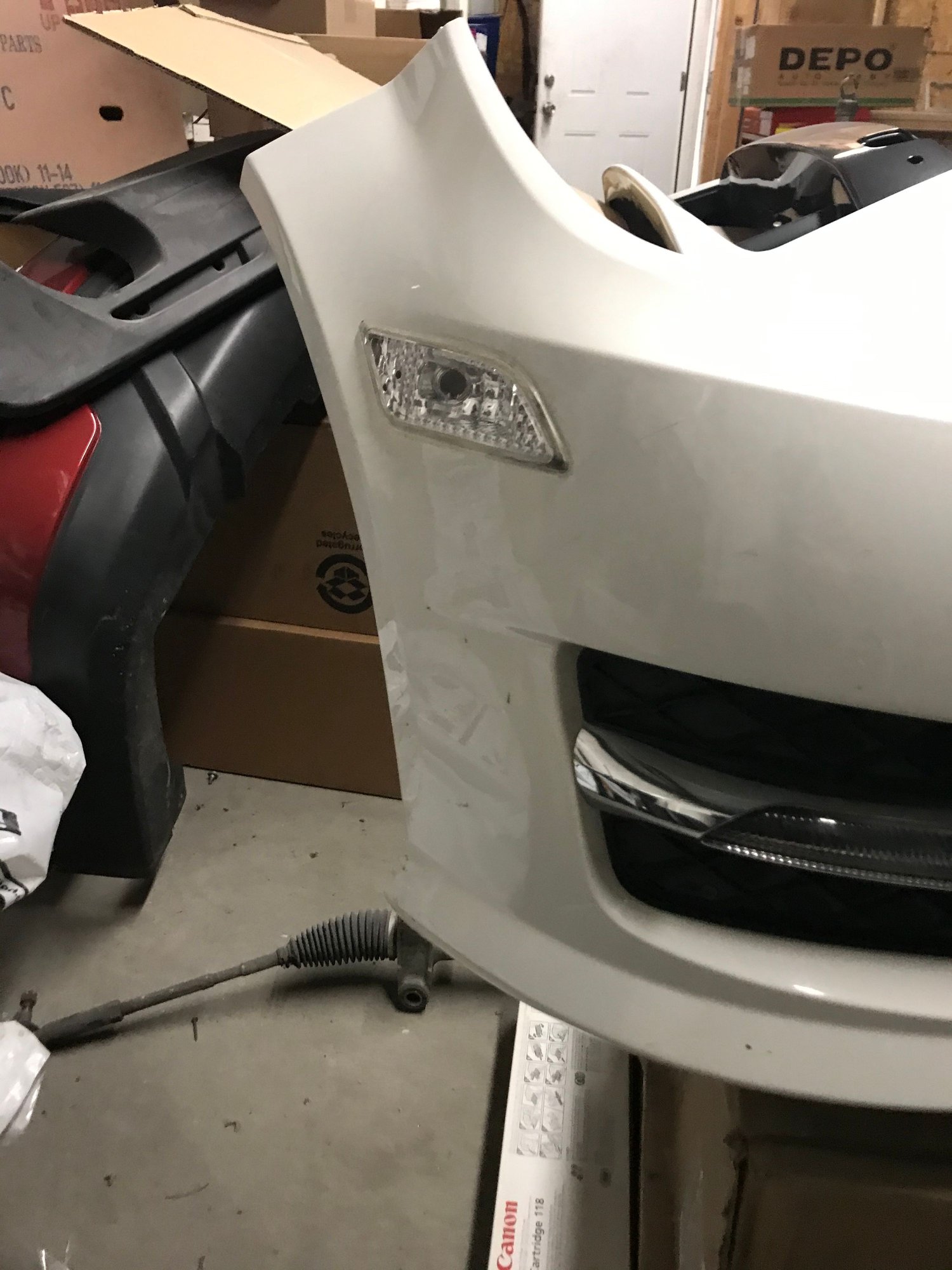 Exterior Body Parts - Selling w204 front bumper - Used - 2012 to 2014 Mercedes-Benz C300 - Bronx, NY 10461, United States