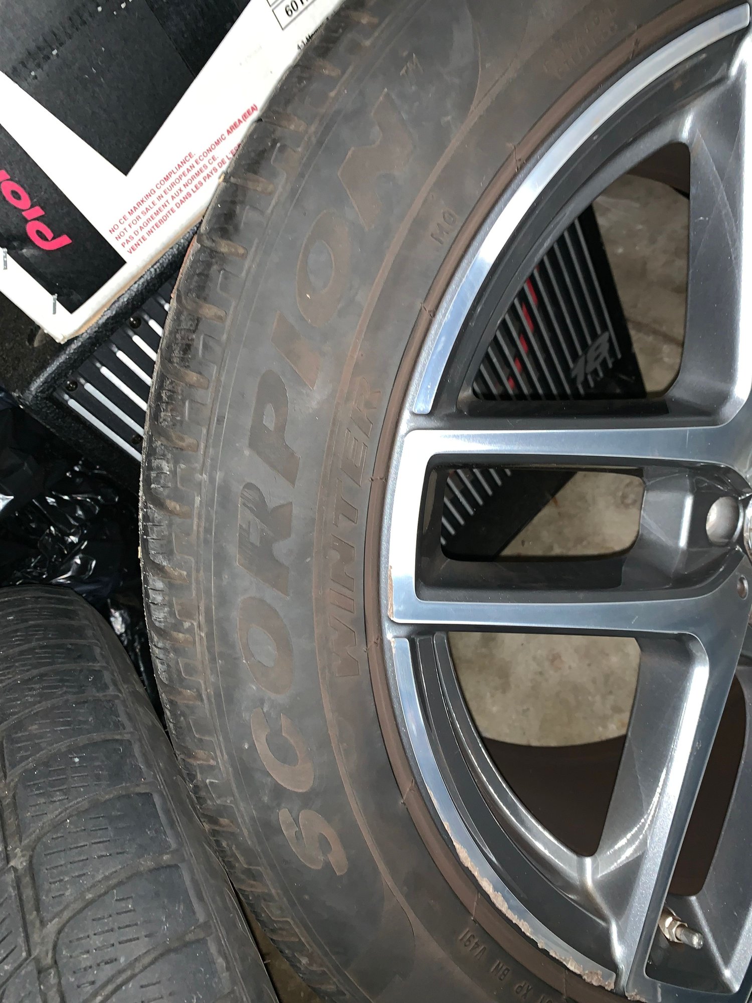 Wheels and Tires/Axles - 21" AMG wheels w/ tpms and tires! $1600 - Used - All Years Mercedes-Benz All Models - Bloomfield, NJ 07003, United States