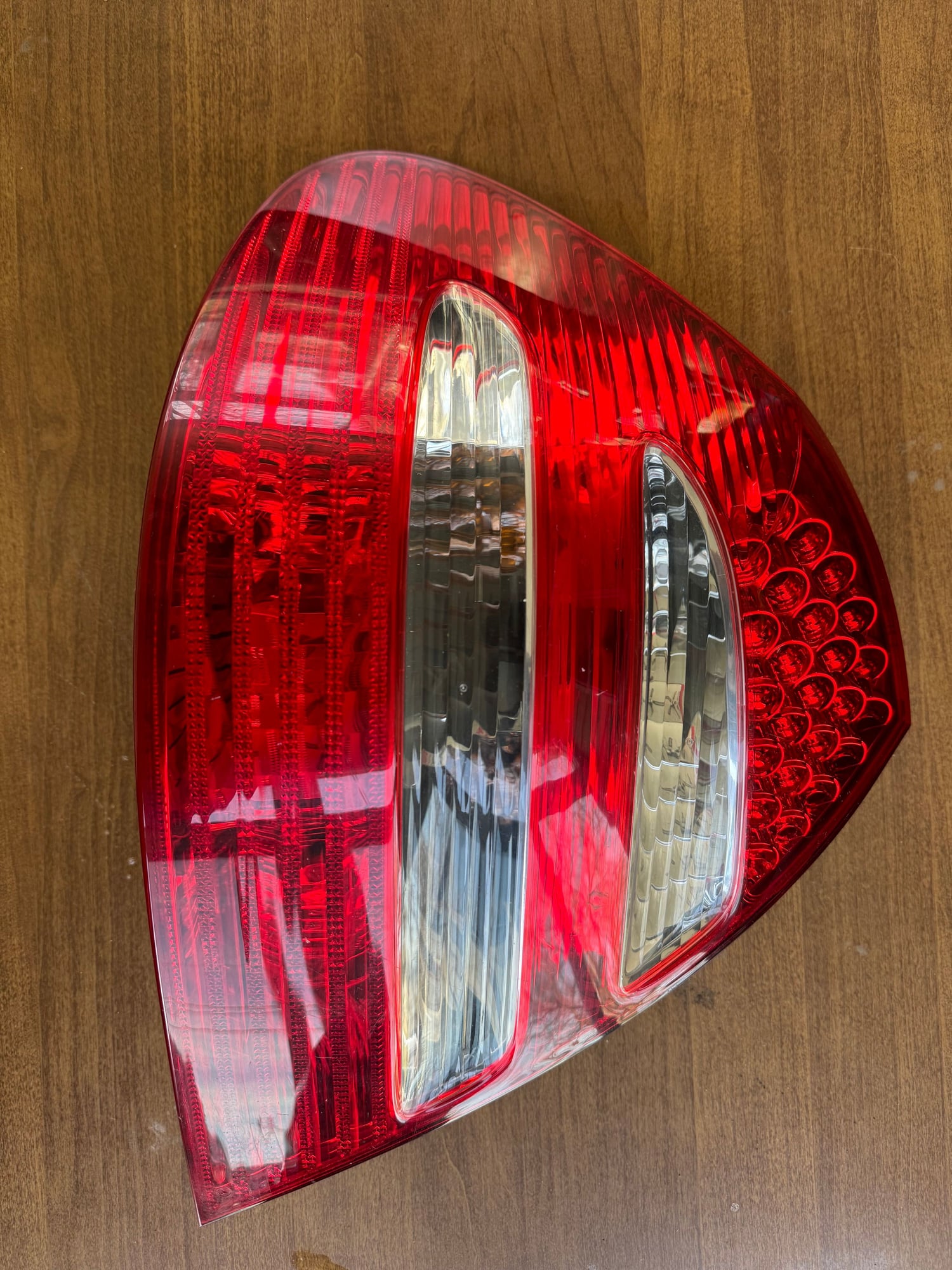 2005 Mercedes-Benz E55 AMG - Mercedes Benz E-class W211 2003-06 OEM LED Tailights AVANTGARDE - Accessories - $180 - Cleveland, OH 44116, United States