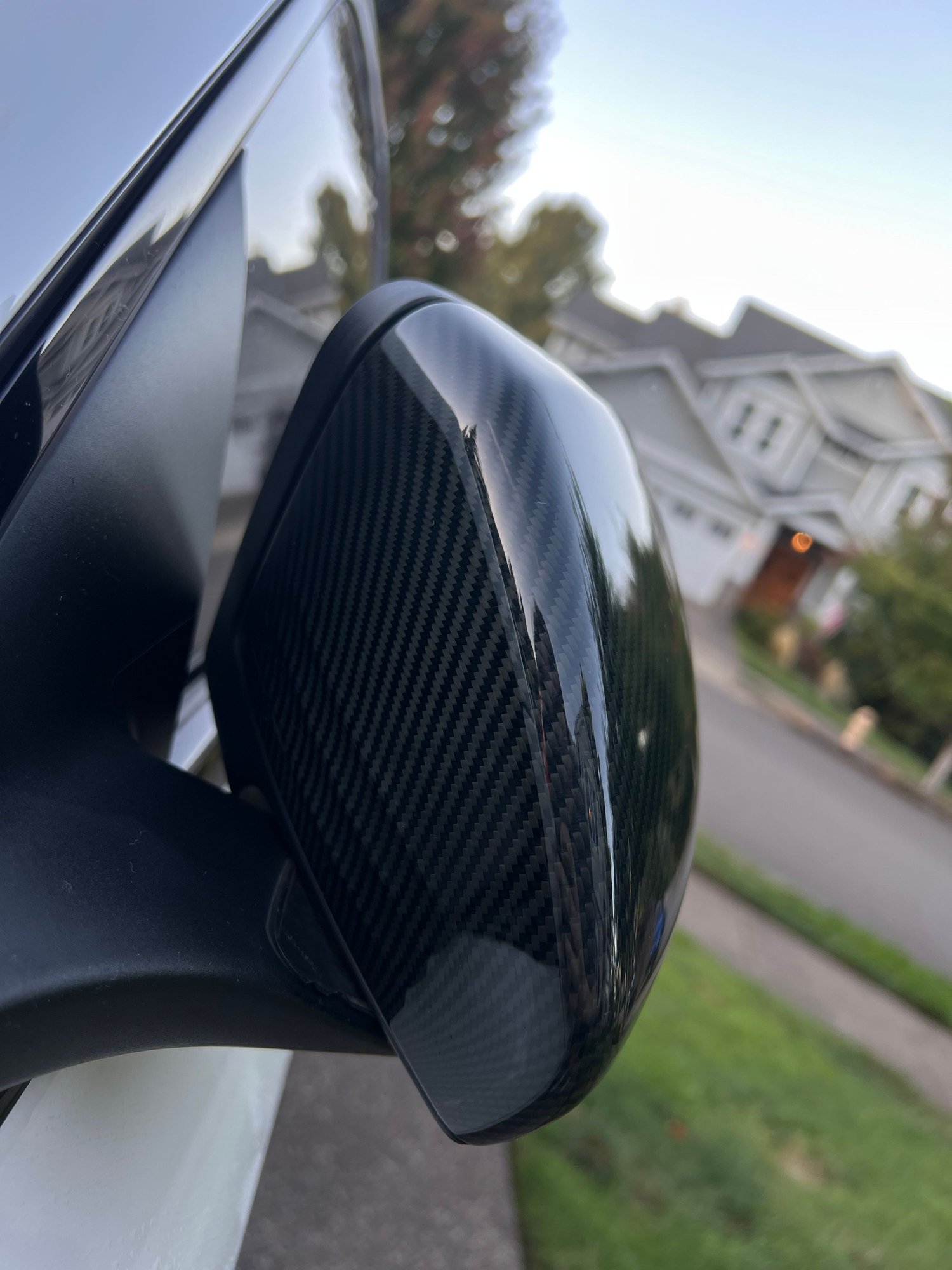 Exterior Body Parts - W205 / X253 OEM Carbon Mirror Caps - Used - West Linn, OR 97068, United States