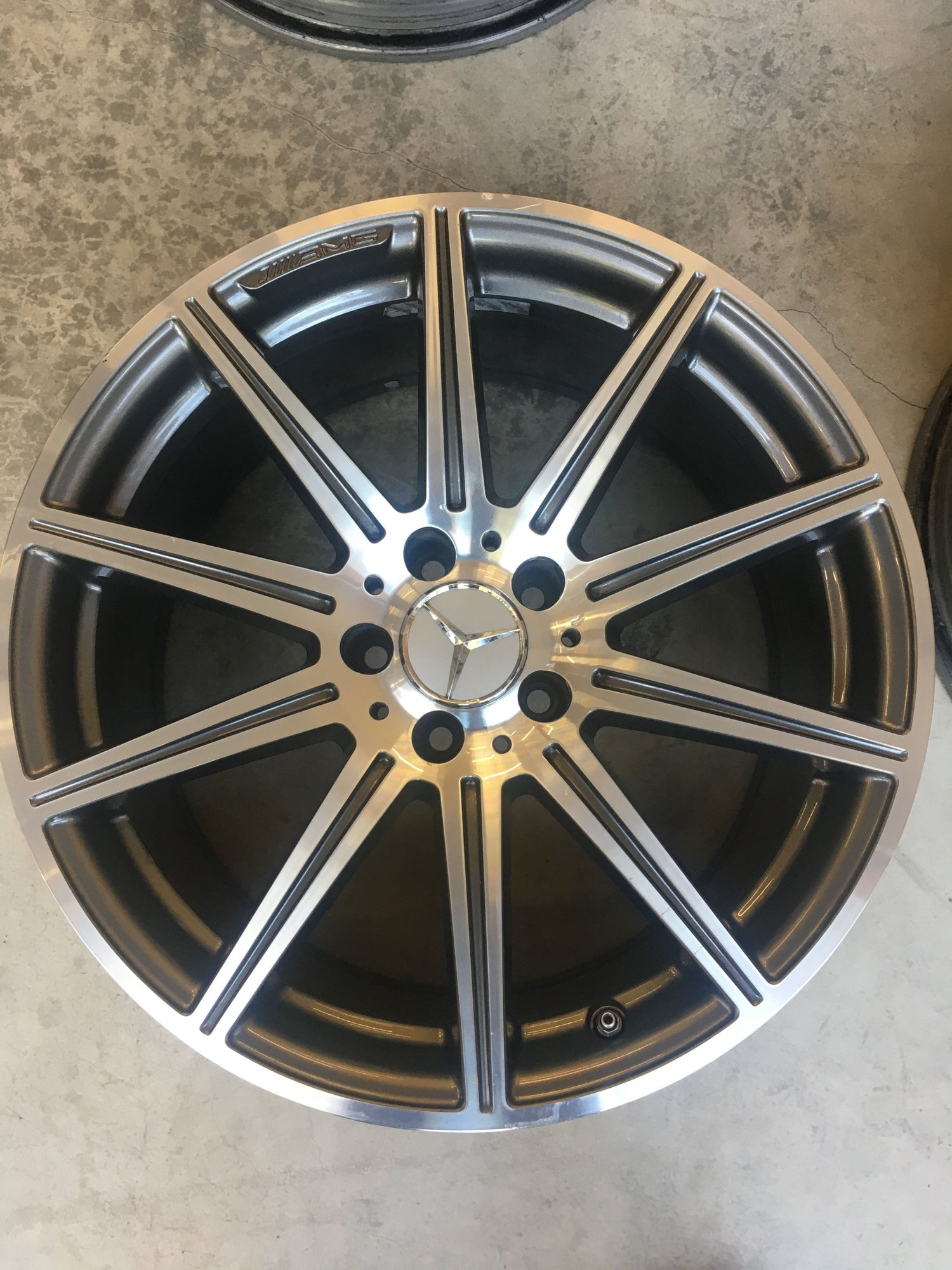 Wheels and Tires/Axles - Set 4 19" Multi Spoke 19x9 ET37 19x9.5 ET52 5x112 Mercedes E63 AMG W212 - Used - 2012 to 2016 Mercedes-Benz E63 AMG - Spokane, WA 99203, United States