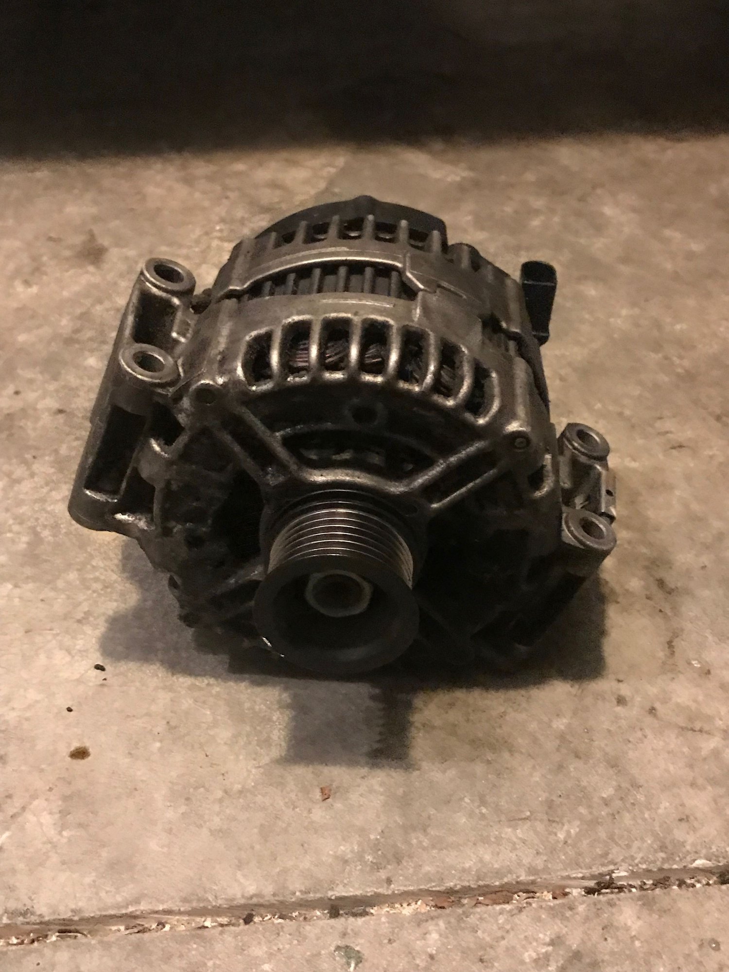Engine - Electrical - 2007 Mercedes E63 M156 Alternator - Used - 2007 to 2011 Mercedes-Benz E63 AMG - Cincinnati, OH 45211, United States