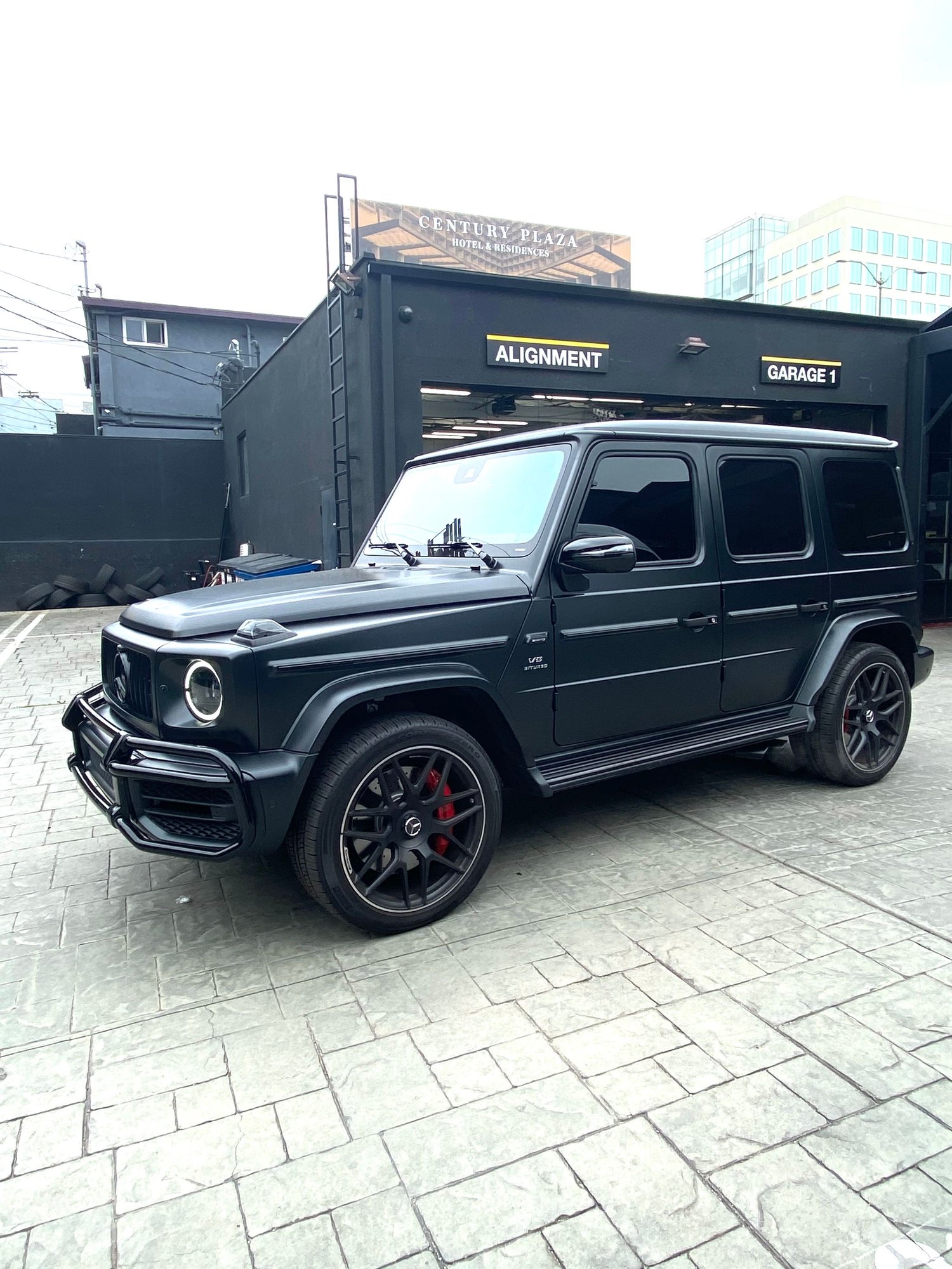 Wheels and Tires/Axles - OEM Mercedes G63 AMG Factory Wheels Rims G-Wagon G550 G500 Stock Set - Used - 2019 to 2027 Mercedes-Benz G-Class - Los Angeles, CA 91311, United States