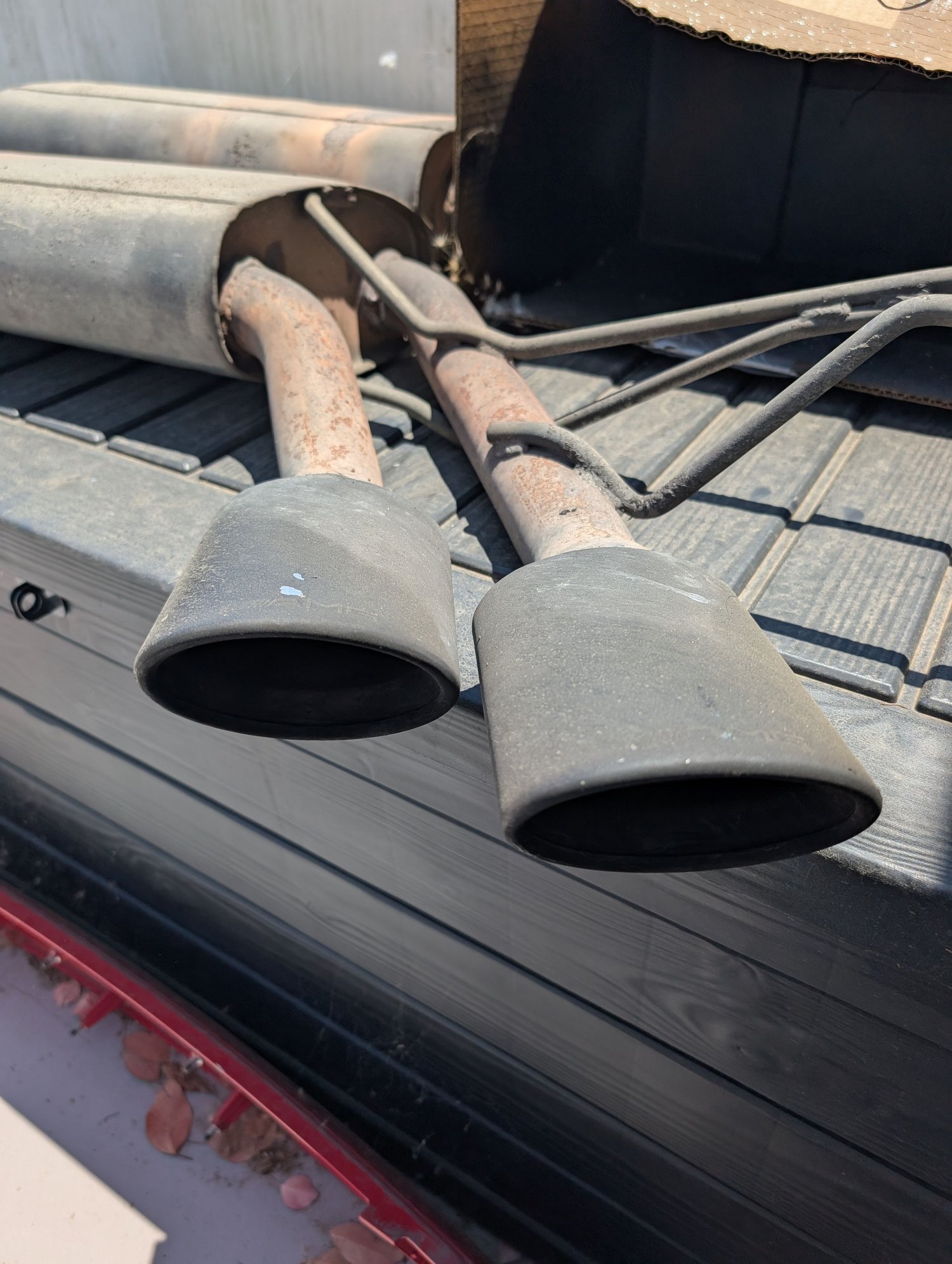 Engine - Exhaust - G55 AMG OEM W463 Exhaust Mufflers - Used - 1998 to 2017 Mercedes-Benz G55 AMG - Los Angeles, CA 90046, United States
