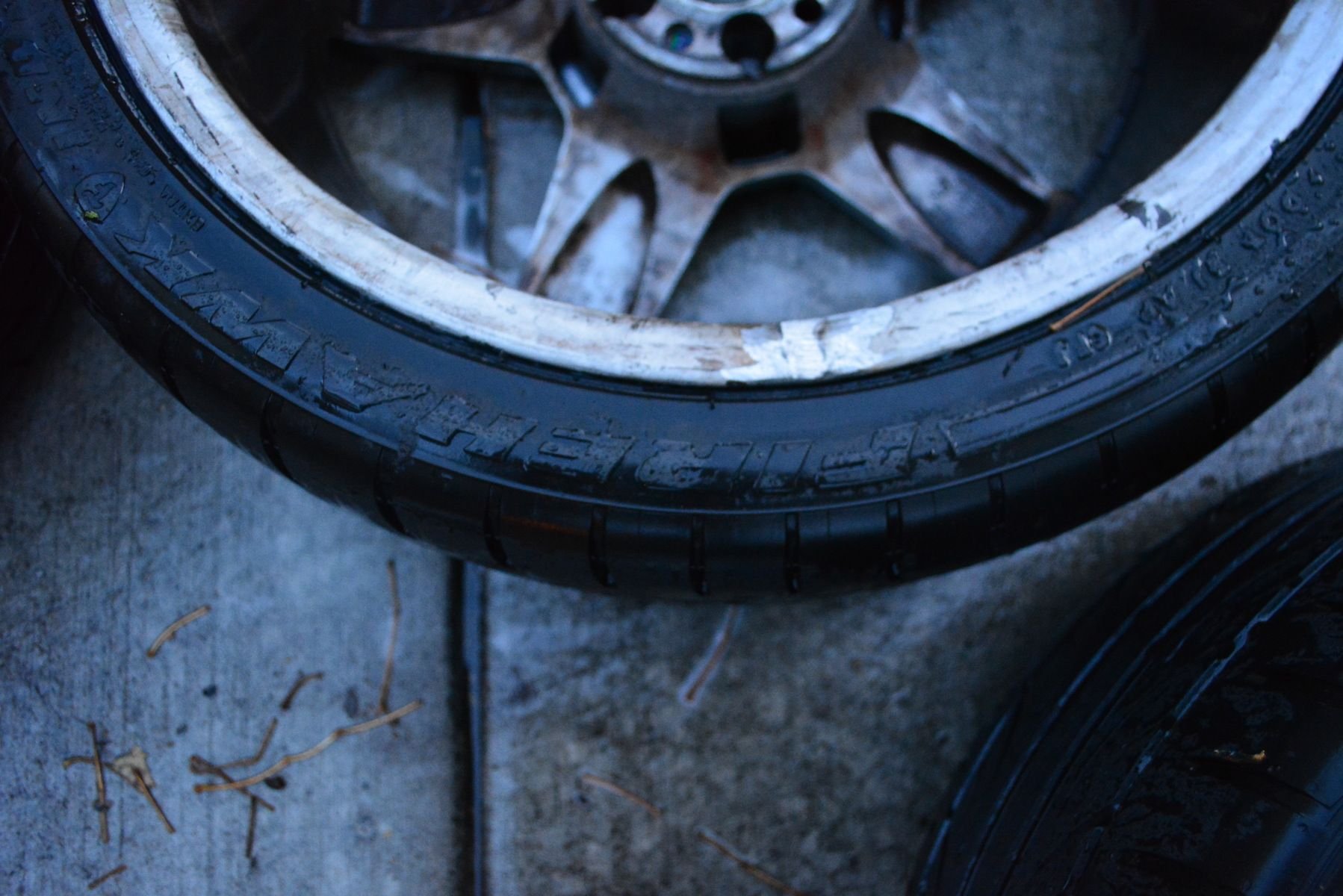 Wheels and Tires/Axles - Two sets (19" AMG III and 18" turbines) of R230 AMG wheels - Used - 2003 to 2008 Mercedes-Benz SL55 AMG - Milwaukee, WI 53202, United States