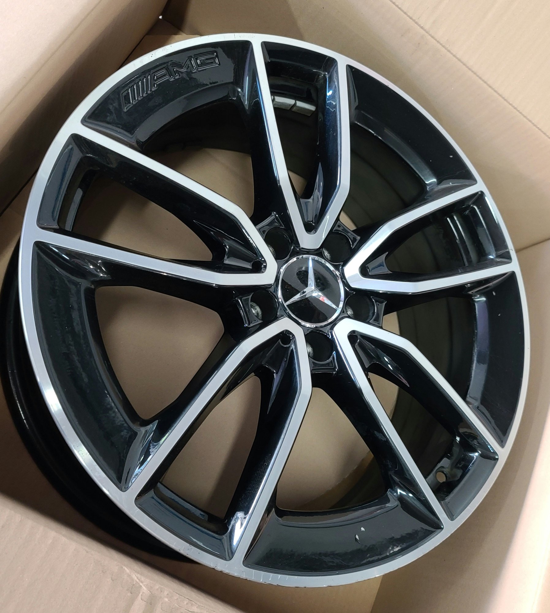 Wheels and Tires/Axles - Amg C43 oem 2019 2020 wheels - Used - 2017 to 2020 Mercedes-Benz C43 AMG - Rancho Cucamonga, CA 91701, United States