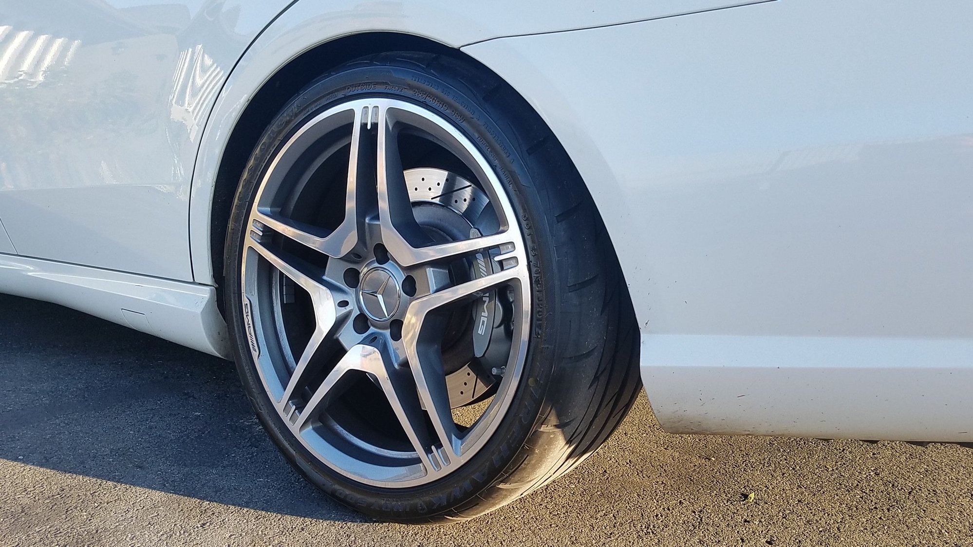 2010 Mercedes-Benz E63 AMG - 2010 Mercedes E63 AMG - Excellent condition and low 45.7k miles - Used - VIN WDDHF7HB0AA116803 - 45,700 Miles - 8 cyl - 2WD - Automatic - Sedan - White - Oakland, CA 94611, United States