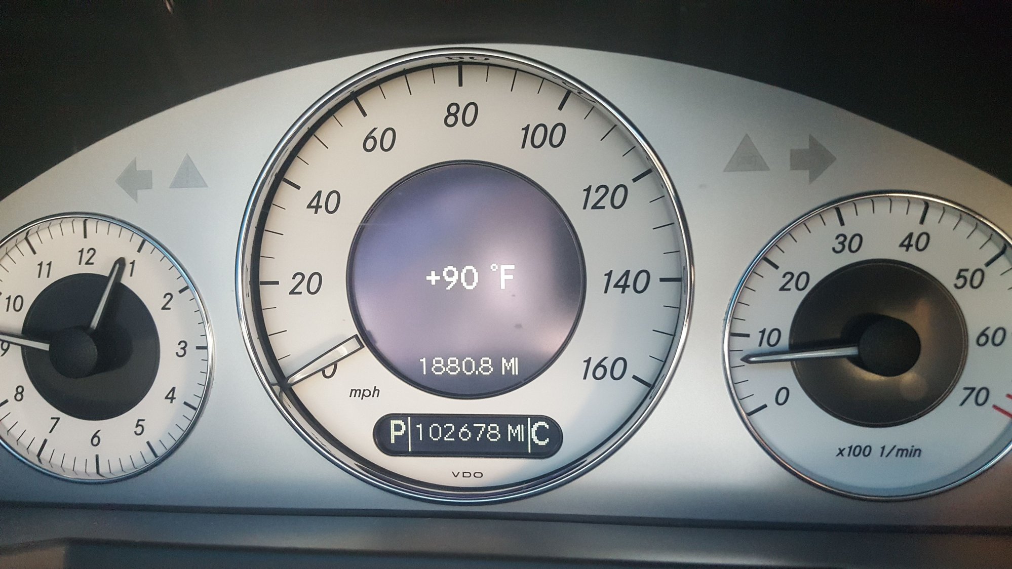 2004 Mercedes-Benz E500 - 04 Mercedes benz E500 Sport - Used - VIN WDBUF70J34A401977 - 8 cyl - 2WD - Automatic - Sedan - Silver - West Covina, CA 91790, United States