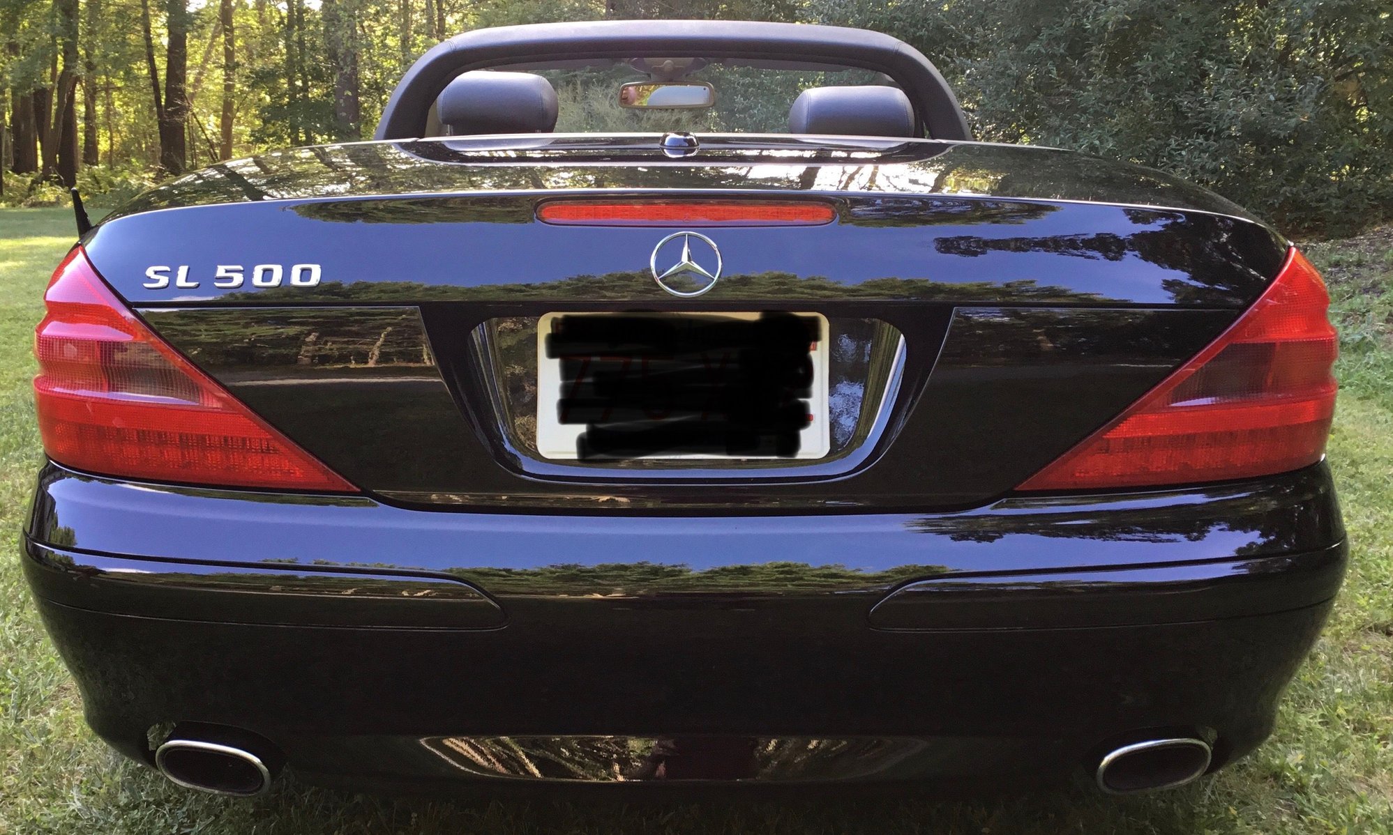 2006 Mercedes-Benz SL500 - 2006 Mercedes Benz SL500 in great condition - Used - VIN WDBSK75F16F109354 - 173,000 Miles - 8 cyl - 2WD - Automatic - Convertible - Black - Dartmouth, MA 02747, United States
