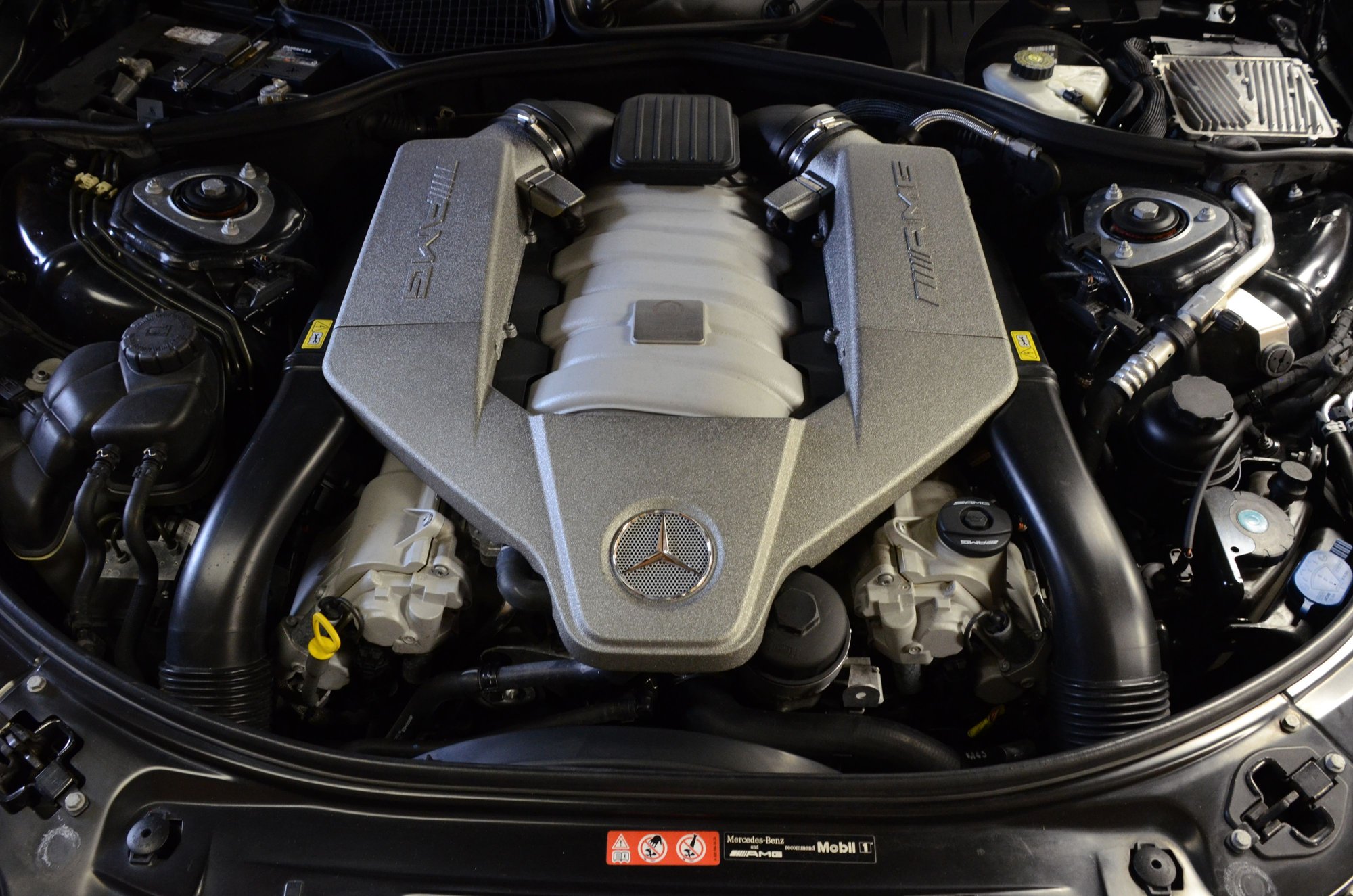 2008 Mercedes-Benz S63 AMG - 2008 Mercedes S63 2nd-Owner W221 All Original - Used - VIN WDDNG77X48A154350 - 89,700 Miles - 8 cyl - 2WD - Automatic - Sedan - Black - Essex, IL 60935, United States