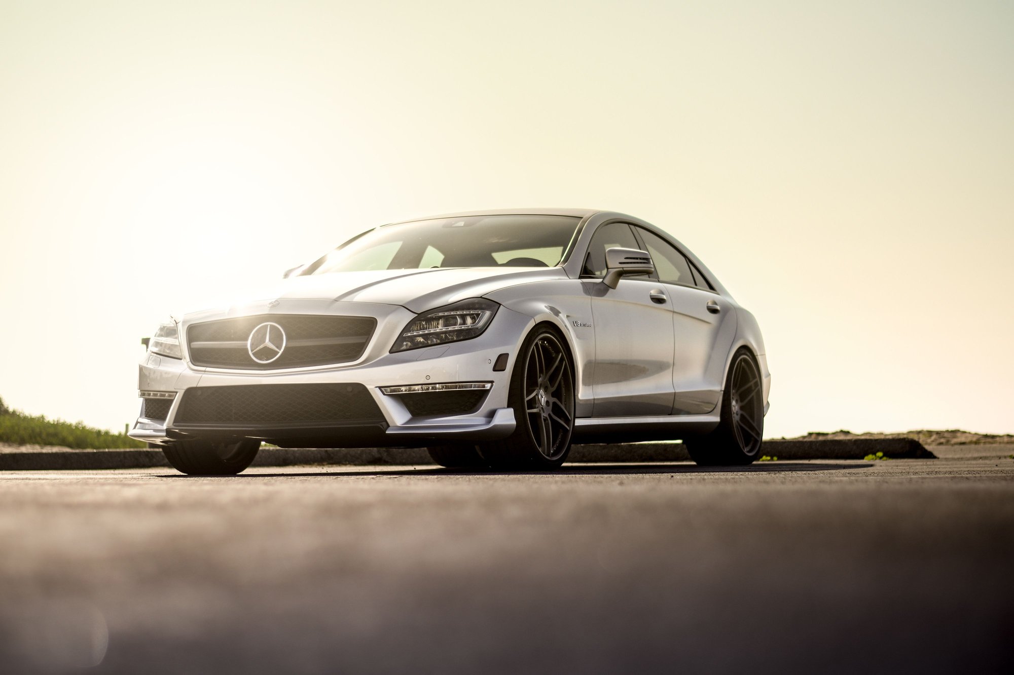 2012 Mercedes-Benz CLS63 AMG - 2012 CLS63 AMG Iridium Silver Designo Classic Red Int. Renntech Aero 600+WHP USAA - Used - VIN WDDLJ7EB6CA05276 - 56,800 Miles - 8 cyl - 2WD - Automatic - Sedan - Silver - Los Angeles, CA 90014, United States