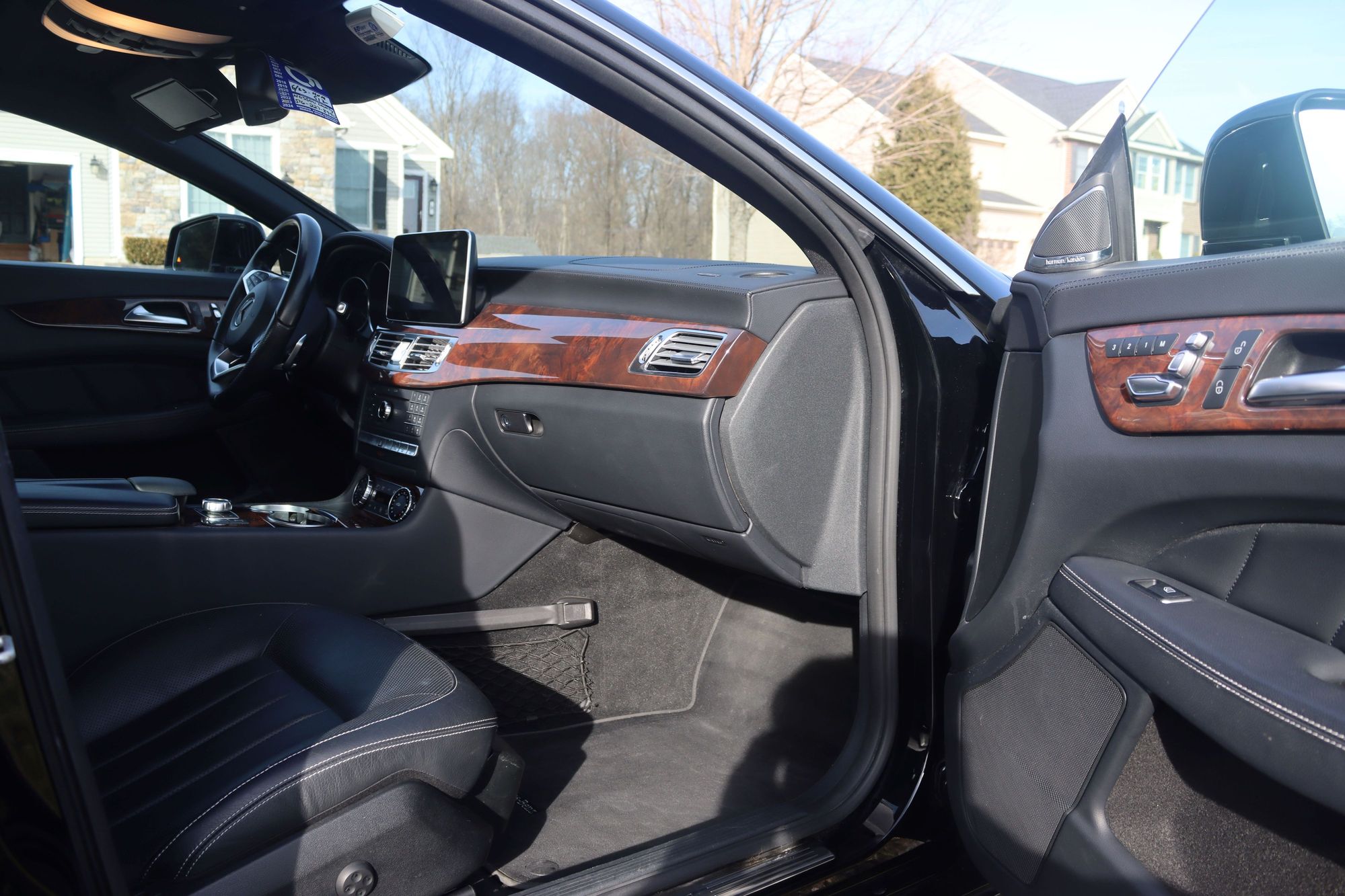 2016 Mercedes-Benz CLS550 - 2016 CLS550 4matic - Used - VIN WDDLJ9BB0GA170074 - 128,294 Miles - 8 cyl - AWD - Automatic - Sedan - Black - Ballston Lake, NY 12019, United States