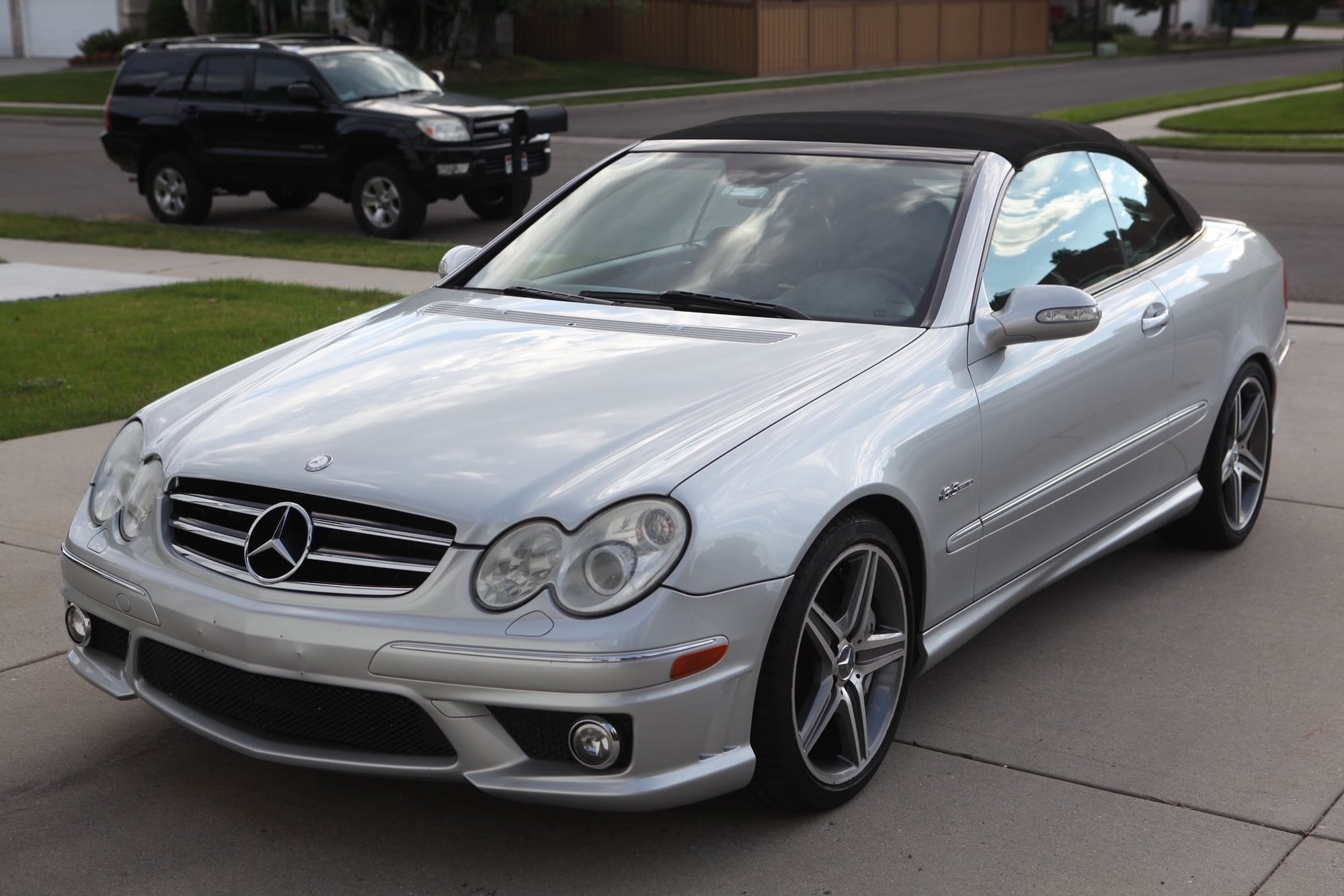 2007 Mercedes-Benz CLK63 AMG - FOR SALE :: 2007 CLK AMG Convertible - Used - VIN WDBTK77G77T076535 - 80,000 Miles - 8 cyl - 2WD - Automatic - Convertible - Silver - Sandy, UT 84092, United States