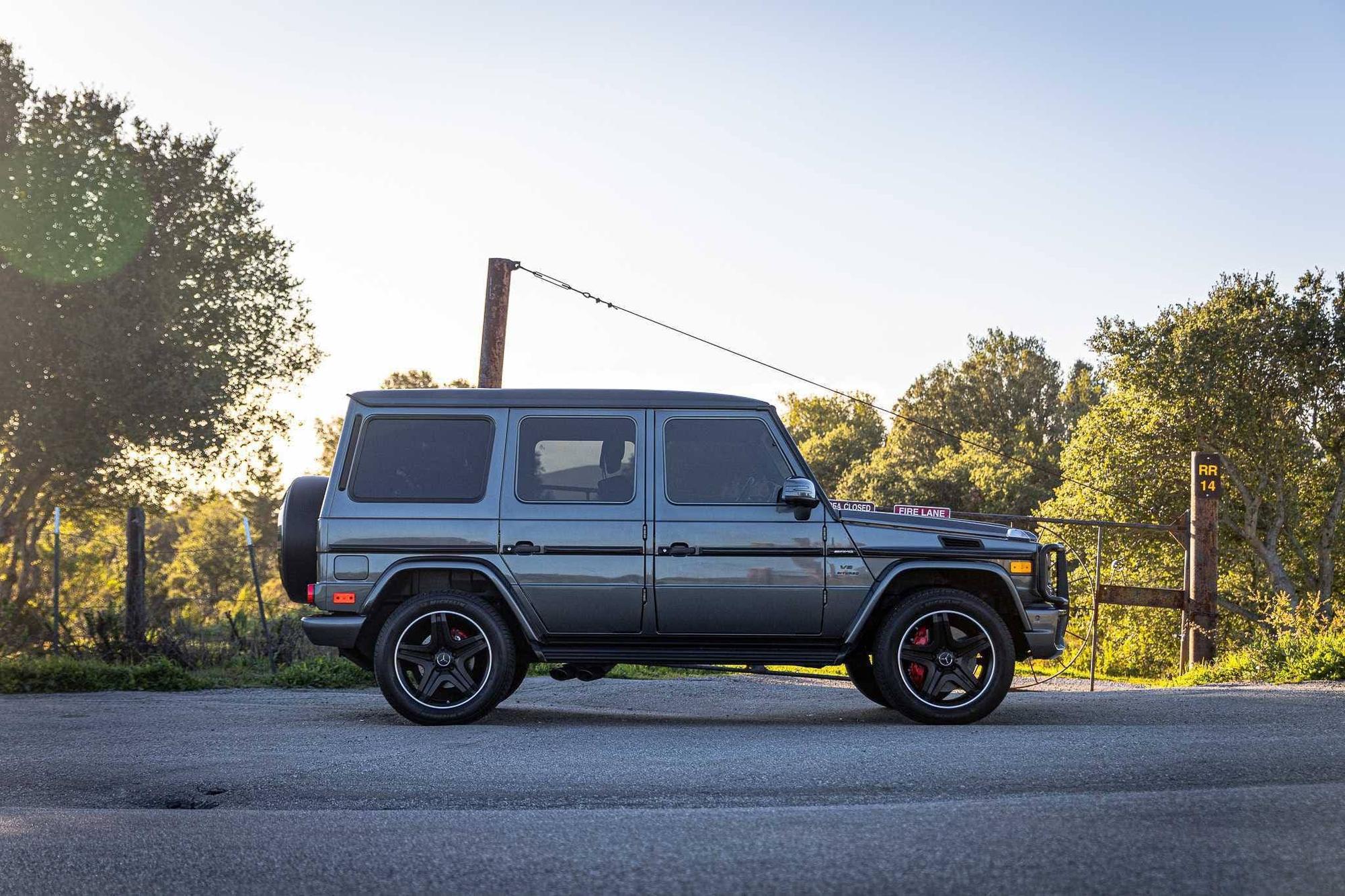 2013 Mercedes-Benz G63 AMG - 2013 G63 AMG - Gray on Brown with Carbon Interior Trim - Used - VIN WDCYC7DFXDX212137 - 92,000 Miles - 8 cyl - 4WD - Automatic - SUV - Gray - Palo Alto, CA 94301, United States