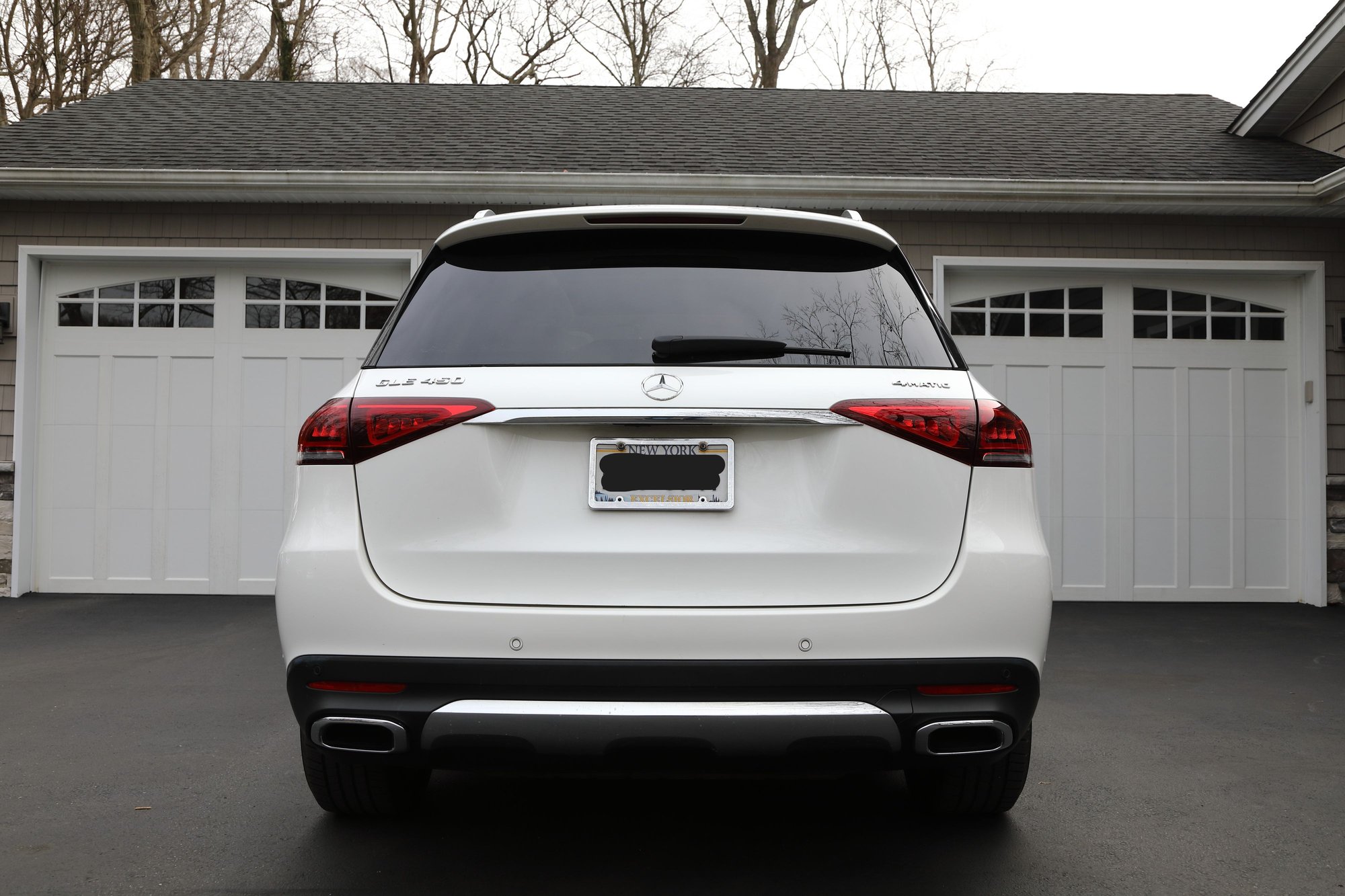 2020 Mercedes-Benz GLE450 - FS: 2020 Mercedes GLE 450 4matic Has Mercedes extended warranty until March 2026 - Used - VIN 4JGFB5KB8LA218665 - 64,229 Miles - 6 cyl - AWD - SUV - White - Dix Hills, NY 11746, United States