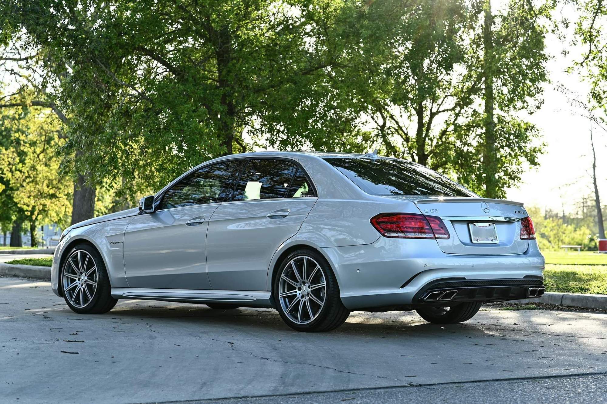 2014 Mercedes-Benz E63 AMG - 2014 E63 - Used - VIN wddhf9cb2ea948619 - 45,000 Miles - 8 cyl - AWD - Automatic - Sedan - Silver - New Orleans, LA 70128, United States
