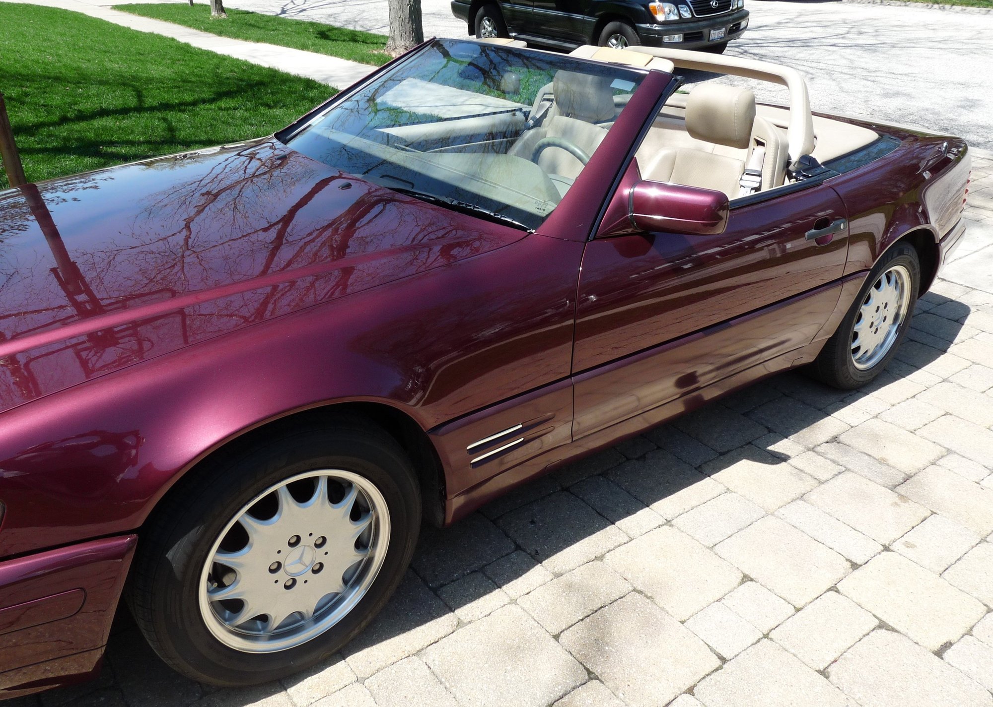 1998 Mercedes-Benz SL500 - 1998 SL500 w/Pano top (May sell Pano by itself?) - Used - VIN WDBFA67F5WF167737 - 85,500 Miles - 8 cyl - 2WD - Automatic - Convertible - Cary, IL 60013, United States