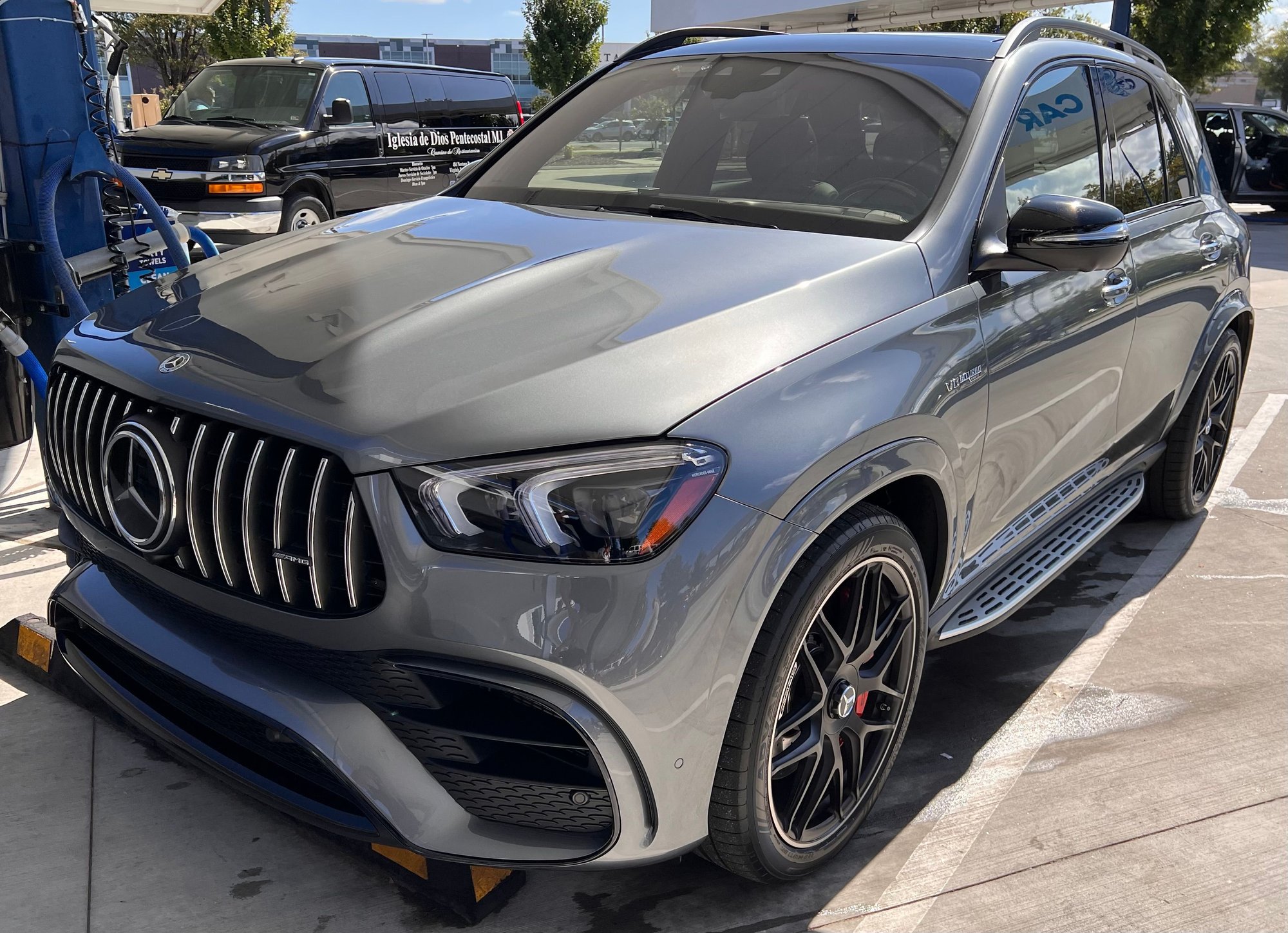 2022 Mercedes-Benz AMG GLS 63 - 2022 Low Miles AMG 63S - Used - VIN 4JGFB8KB5NA815079 - 6,500 Miles - 8 cyl - AWD - Automatic - SUV - Gray - Virginia Beach, VA 23451, United States