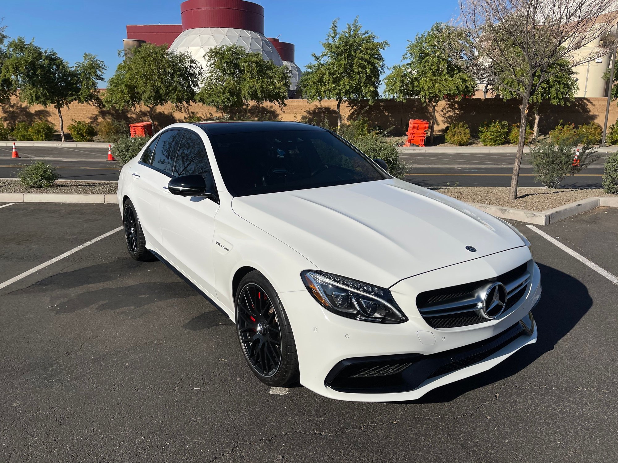 2018 Mercedes-Benz C63 AMG S - 2018 Mercedes Benz C63S AMG - Used - VIN 55SWF8HB9JU247919 - 32,256 Miles - 8 cyl - 2WD - Automatic - Sedan - White - Tempe, AZ 85281, United States