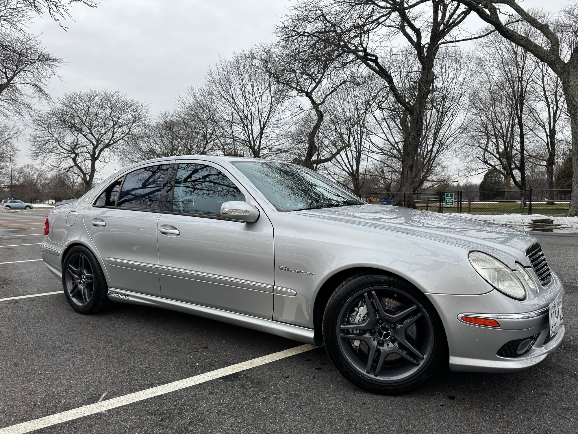 2005 Mercedes-Benz E55 AMG - BEAUTIFUL, WELL-MAINTAINED LOW MILEAGE MECHANIC OWNED - Used - VIN WDBUF76J05A715255 - 92,500 Miles - 8 cyl - 2WD - Automatic - Sedan - Silver - Westbury, NY 11590, United States