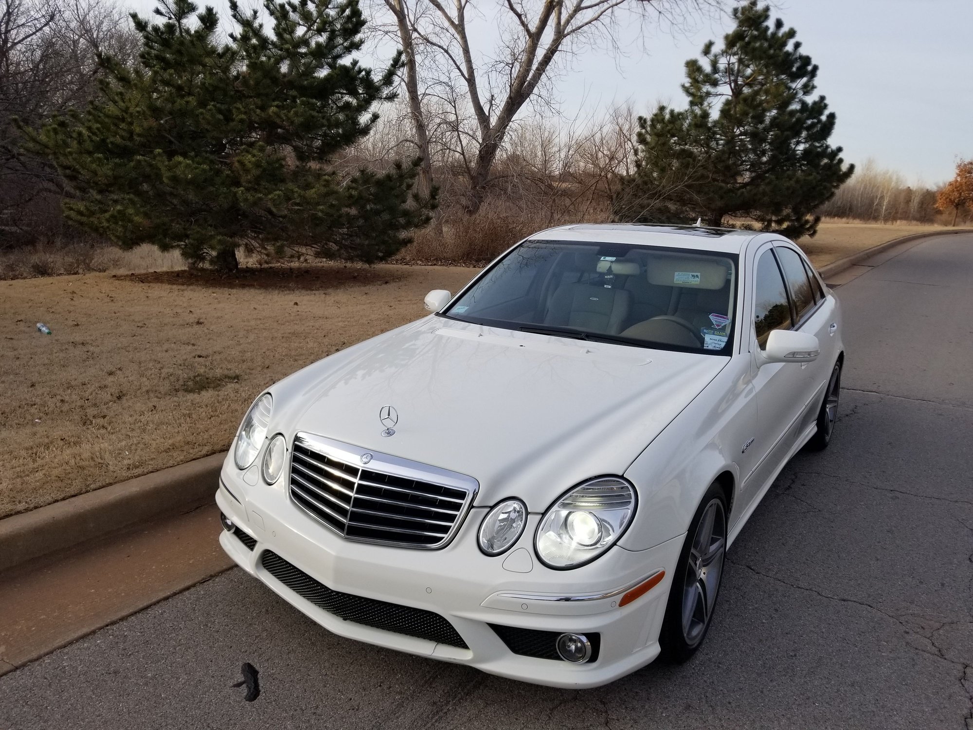 2008 Mercedes-Benz E63 AMG - 2008 Mercedes-Benz E63 AMG - Used - VIN WDBUF77X98B197972 - 63,658 Miles - 8 cyl - 2WD - Automatic - Sedan - White - Edmond, OK 73012, United States
