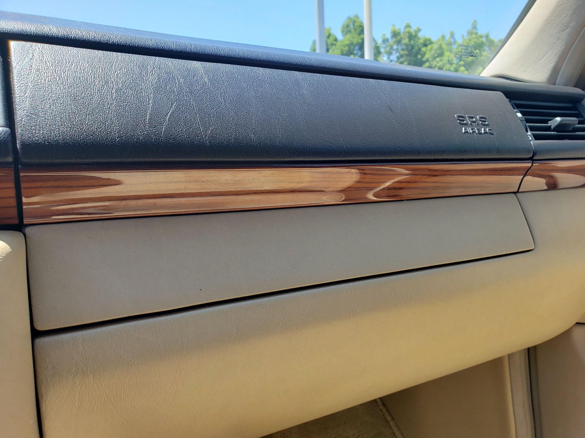 1995 Mercedes-Benz E320 - 1995 Mercedes Benz 320 One Owner - Used - VIN Wdbea32e8sc155148 - 85,900 Miles - 6 cyl - 4WD - Automatic - Sedan - Gray - El Monte, CA 91733, United States