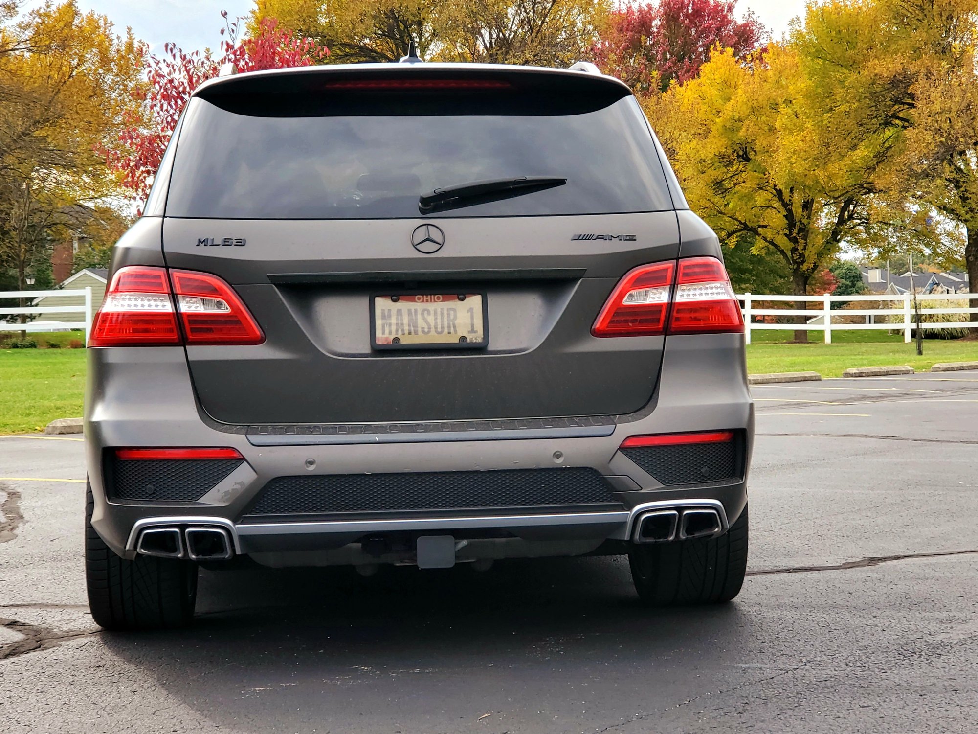 2012 Mercedes-Benz ML63 AMG - Clean - Used - VIN 4JGDA7EB7CA045352 - 60,000 Miles - 8 cyl - Automatic - SUV - Black - Loveland, OH 45140, United States