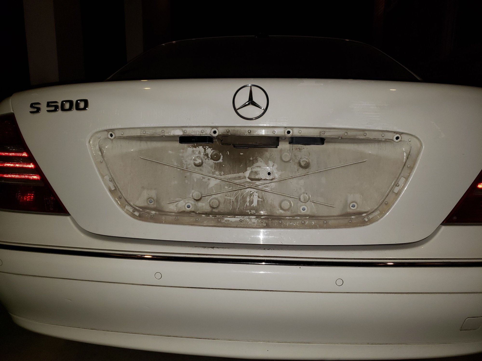 HELP W220 facelift 2003 locked key in trunk Forums