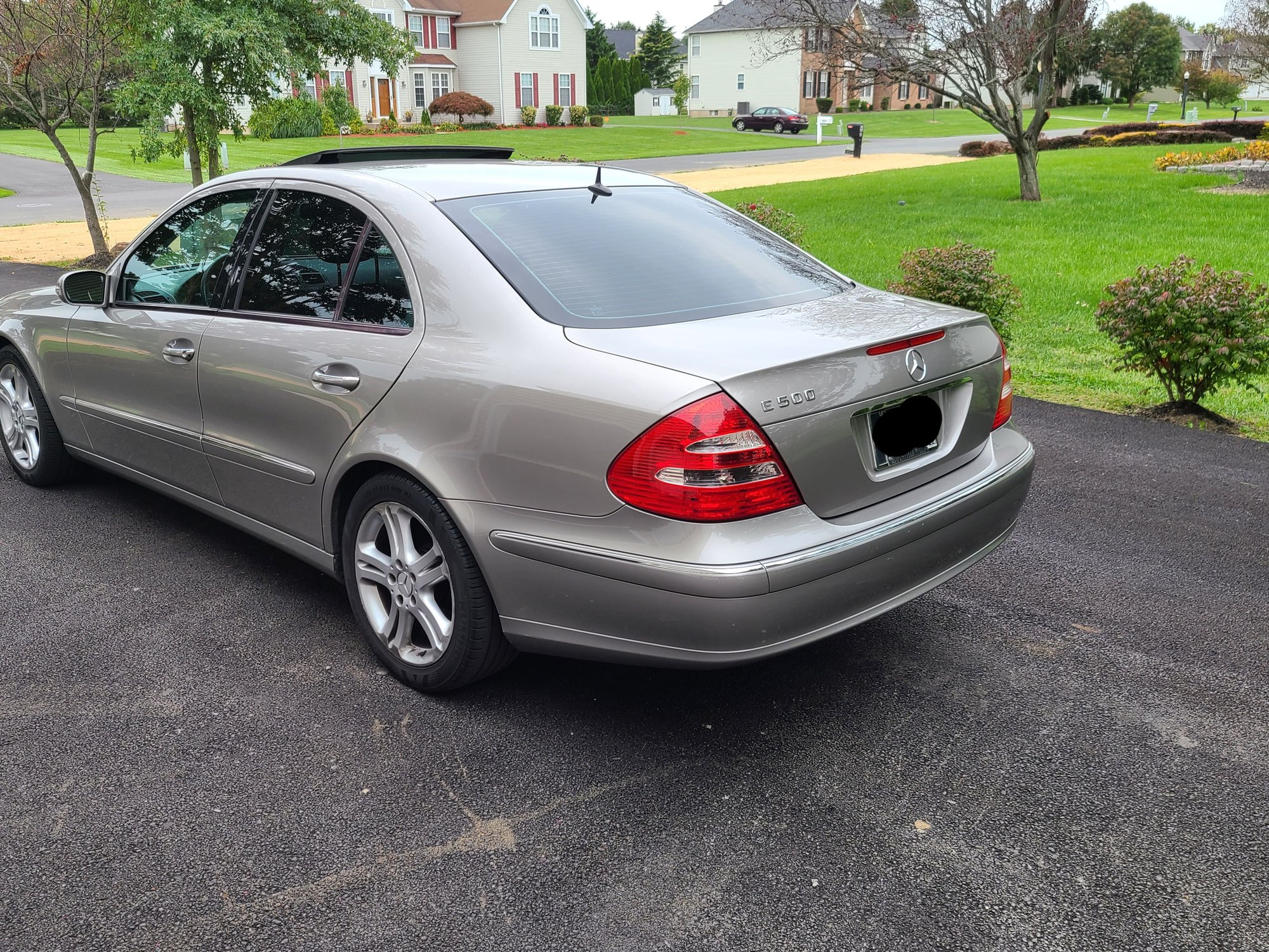 2004 Mercedes-Benz E500 - 2004 e500 65k miles $6500 obo - Used - VIN Wdbuf70j84a588343 - 65,000 Miles - 8 cyl - 2WD - Automatic - Sedan - Beige - Wilmington, DE 19701, United States