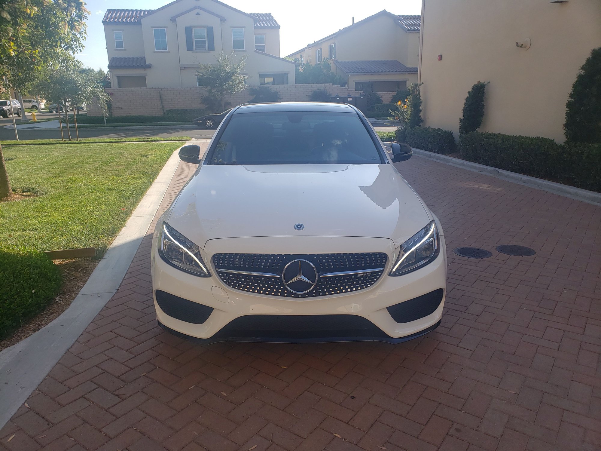 2018 Mercedes-Benz C43 AMG - 2018 C43 Sedan - Used - VIN 55SWF6EB0JU256033 - 39,500 Miles - 6 cyl - AWD - Automatic - Sedan - White - Lake Forest, CA 92630, United States
