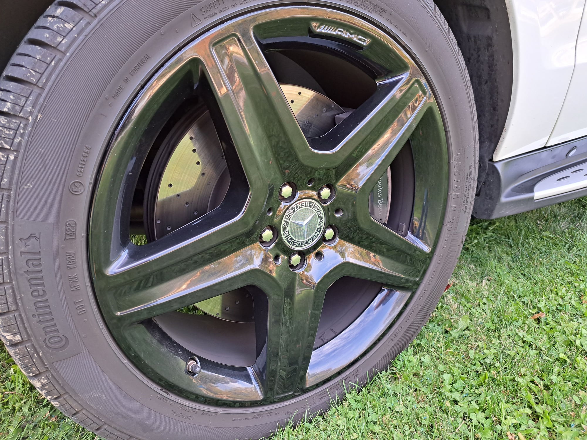 Wheels and Tires/Axles - 20 inch Mercedes AMG Wheels Black. Excellent Condition.  ML GLE GLS Other Models - Used - 2012 to 2018 Mercedes-Benz ML63 AMG - 2016 to 2019 Mercedes-Benz GLE63 AMG - 2012 to 2019 Mercedes-Benz GLS550 - Cleveland, OH 44145, United States