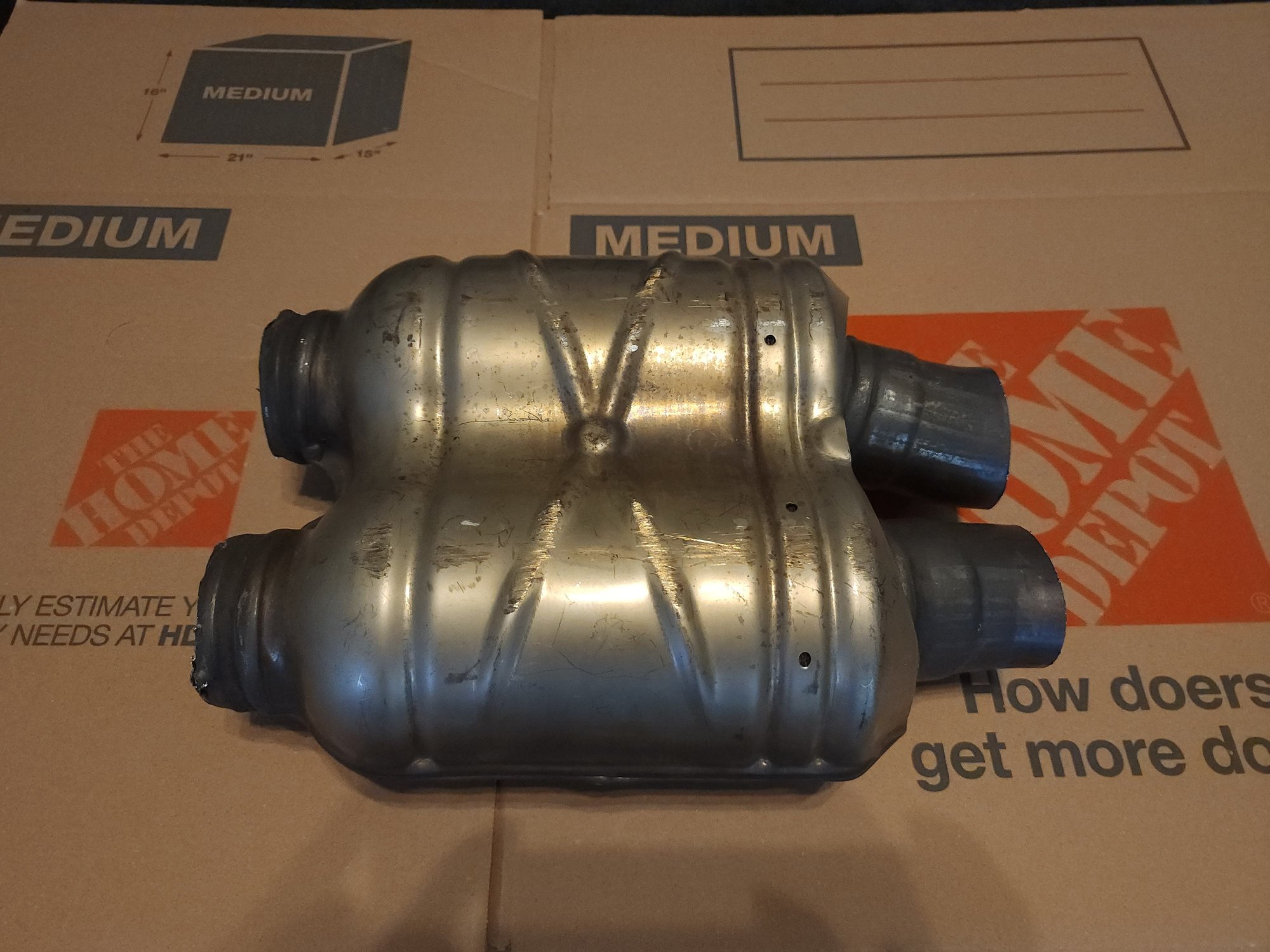 Engine - Exhaust - Mercedes W204 C63 AMG Exhaust Secondary Cat OEM 2008-2015 A2044901356 - Used - 2008 to 2015 Mercedes-Benz C63 AMG - Olathe, KS 66062, United States