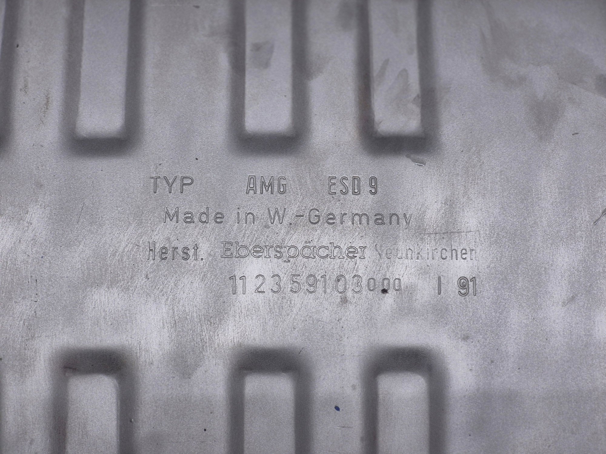 Engine - Exhaust - R129 AMG muffler - Used - 1990 to 2002 Mercedes-Benz 500SL - Vancouver, BC V5R1M9, Canada