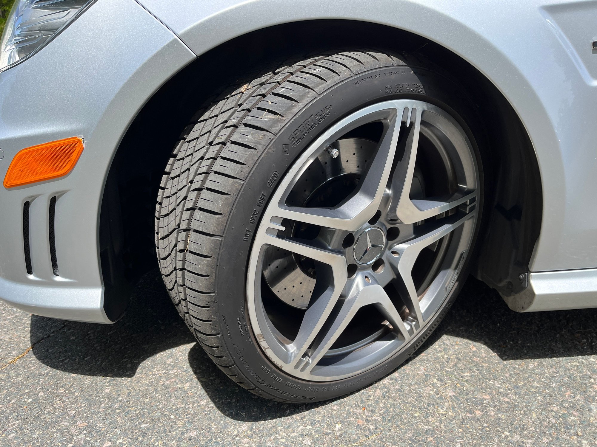 2011 Mercedes-Benz E63 AMG - 2011 Mercedes-Benz E-Class AMG E63 P30 - $39,900 (South Easton) - Used - VIN wddhf7hb0ba308269 - 72,169 Miles - 8 cyl - 2WD - Automatic - Sedan - Silver - South Easton, MA 02375, United States