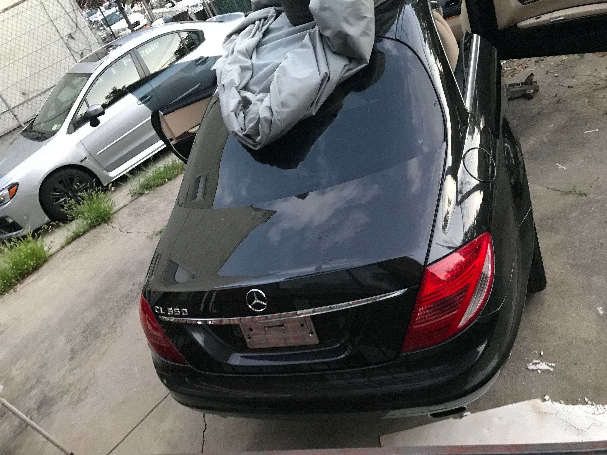 2007 Mercedes-Benz CL550 - 2007 Mercedes Benz CL550 CRASHED - Used - VIN WDDEJ71X97A002508 - 108,000 Miles - 8 cyl - 2WD - Automatic - Coupe - Black - New York, NY 11101, United States