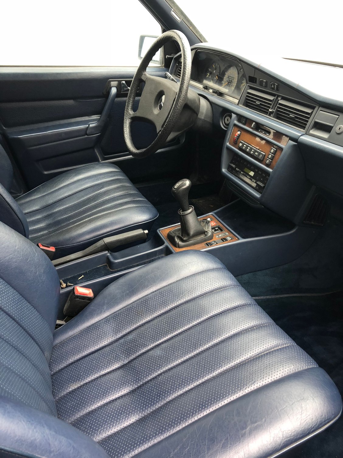 1984 Mercedes-Benz 190E - 1984 190e 2.3 8v  white / blue interior - Used - VIN WDBDA24A2EA088529 - 98,435 Miles - 4 cyl - 2WD - Manual - Sedan - White - Floral Park, NY 11001, United States