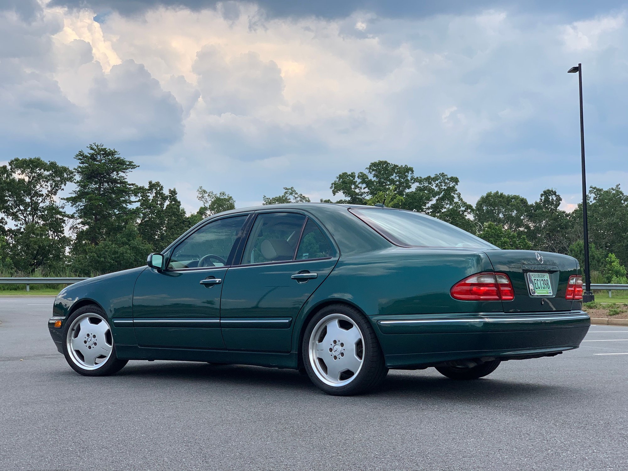 2001 Mercedes-Benz E430 - 2001 E430 - Used - VIN WDBJF70J71B215786 - 124,000 Miles - 8 cyl - 2WD - Automatic - Sedan - Other - Cumming, GA 30040, United States
