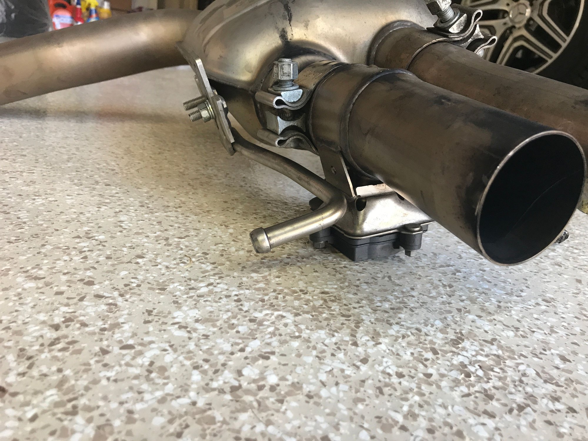 Engine - Exhaust - W205 C63 Remus Cat-back exhaust with valved controlled - Used - 2015 to 2018 Mercedes-Benz C63 AMG S - Irvine, CA 92612, United States