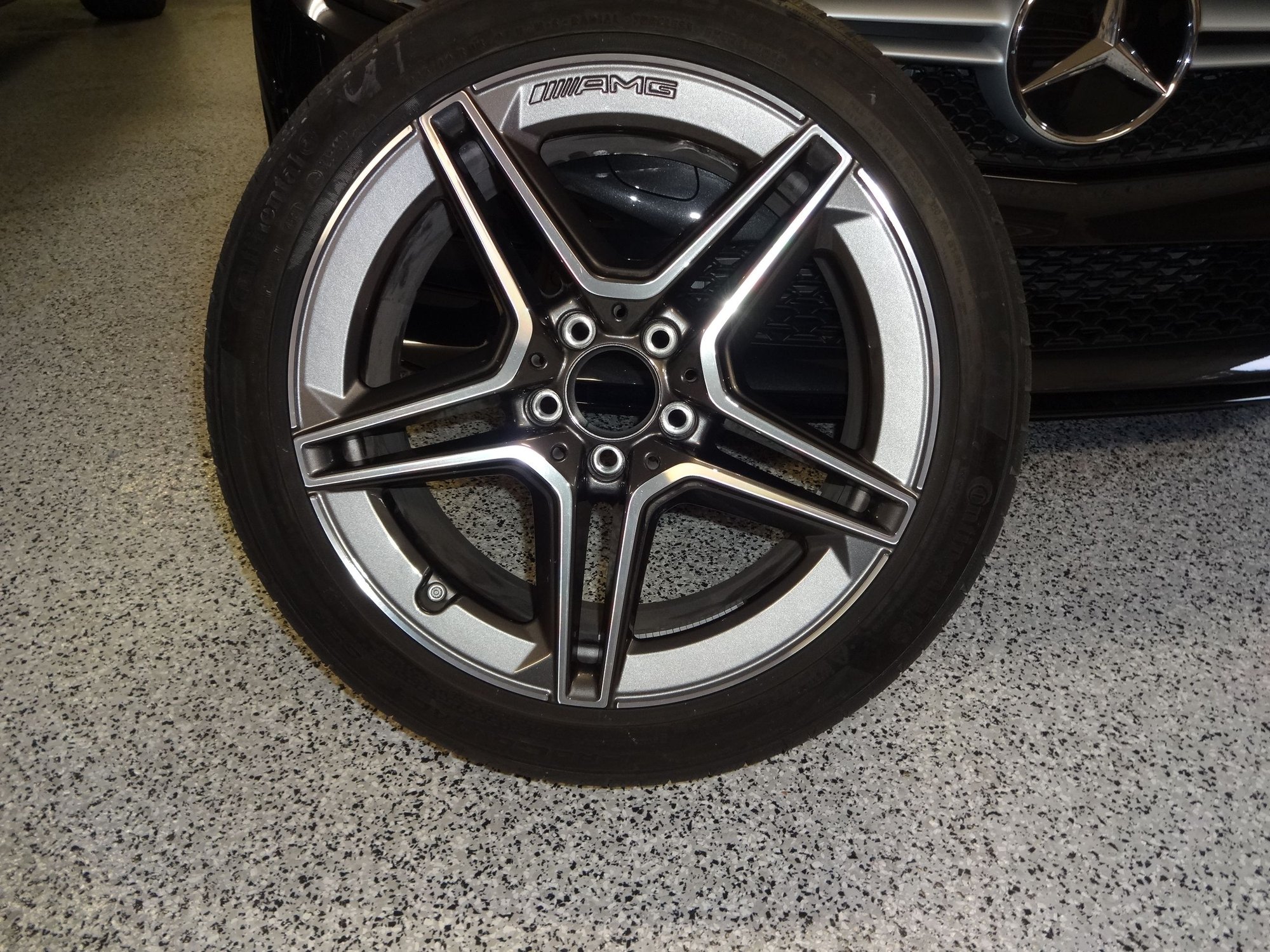 Wheels and Tires/Axles - 18" AMG wheels and tires - Used - 2022 to 2023 Mercedes-Benz C43 AMG - Stanwood, WA 98292, United States