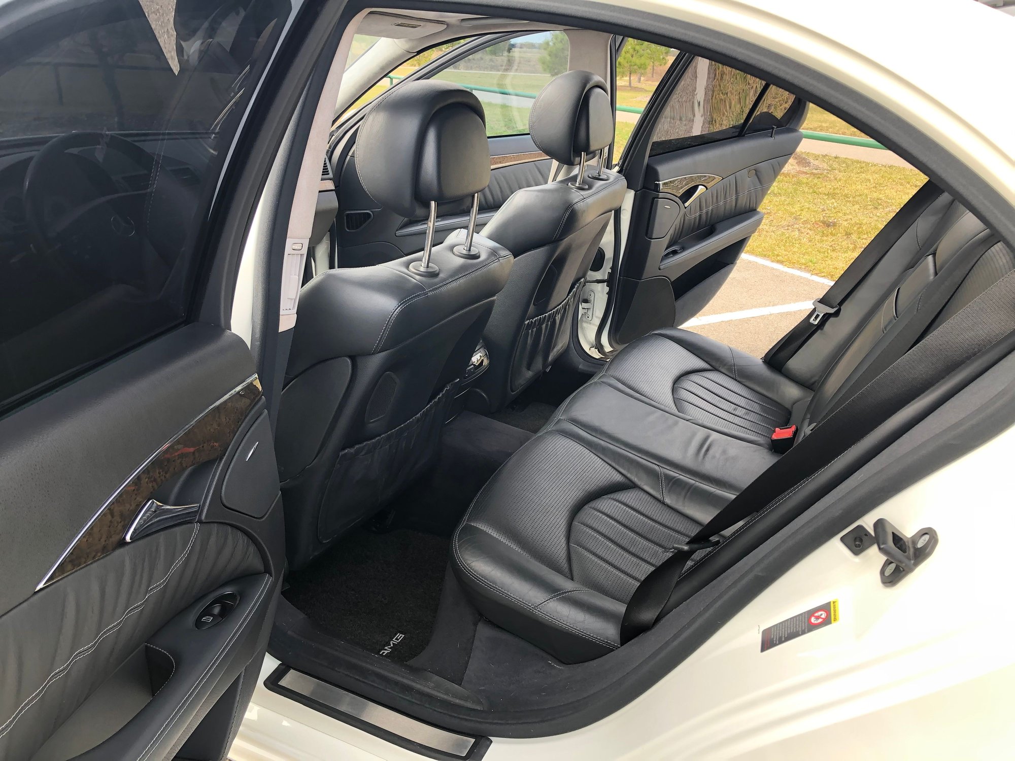 2006 Mercedes-Benz E55 AMG - 2006 Mercedes-Benz E55 - Used - VIN WDBUF76J76A881421 - 80,929 Miles - 8 cyl - 2WD - Automatic - Sedan - White - Cypress, TX 77433, United States