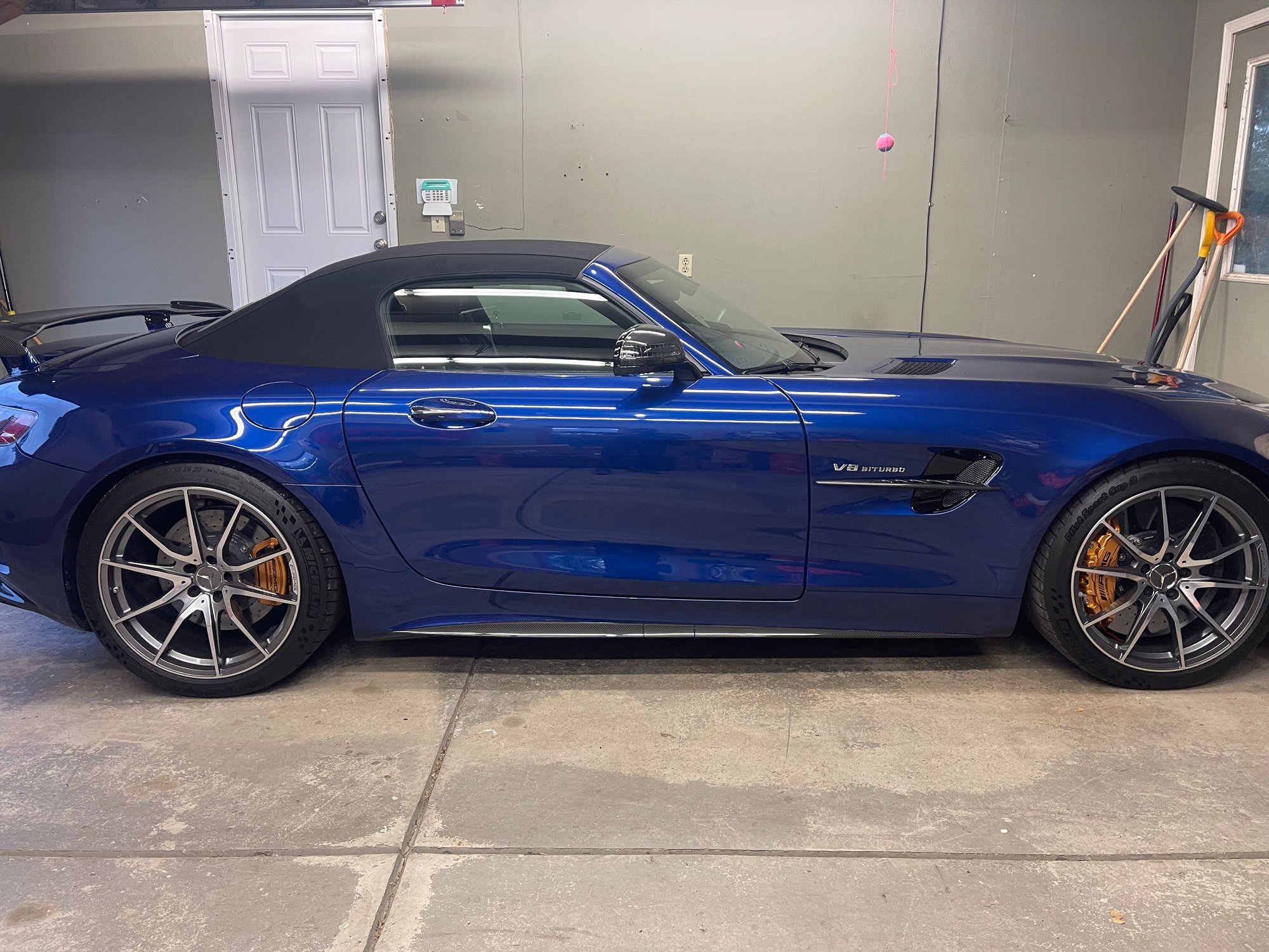2020 Mercedes-Benz AMG GT R - 2020 AMG GTR - Used - VIN W1KYK7KA1LA040345 - 4,000 Miles - 8 cyl - 2WD - Automatic - Convertible - Blue - Kenmore, NY 14217, United States