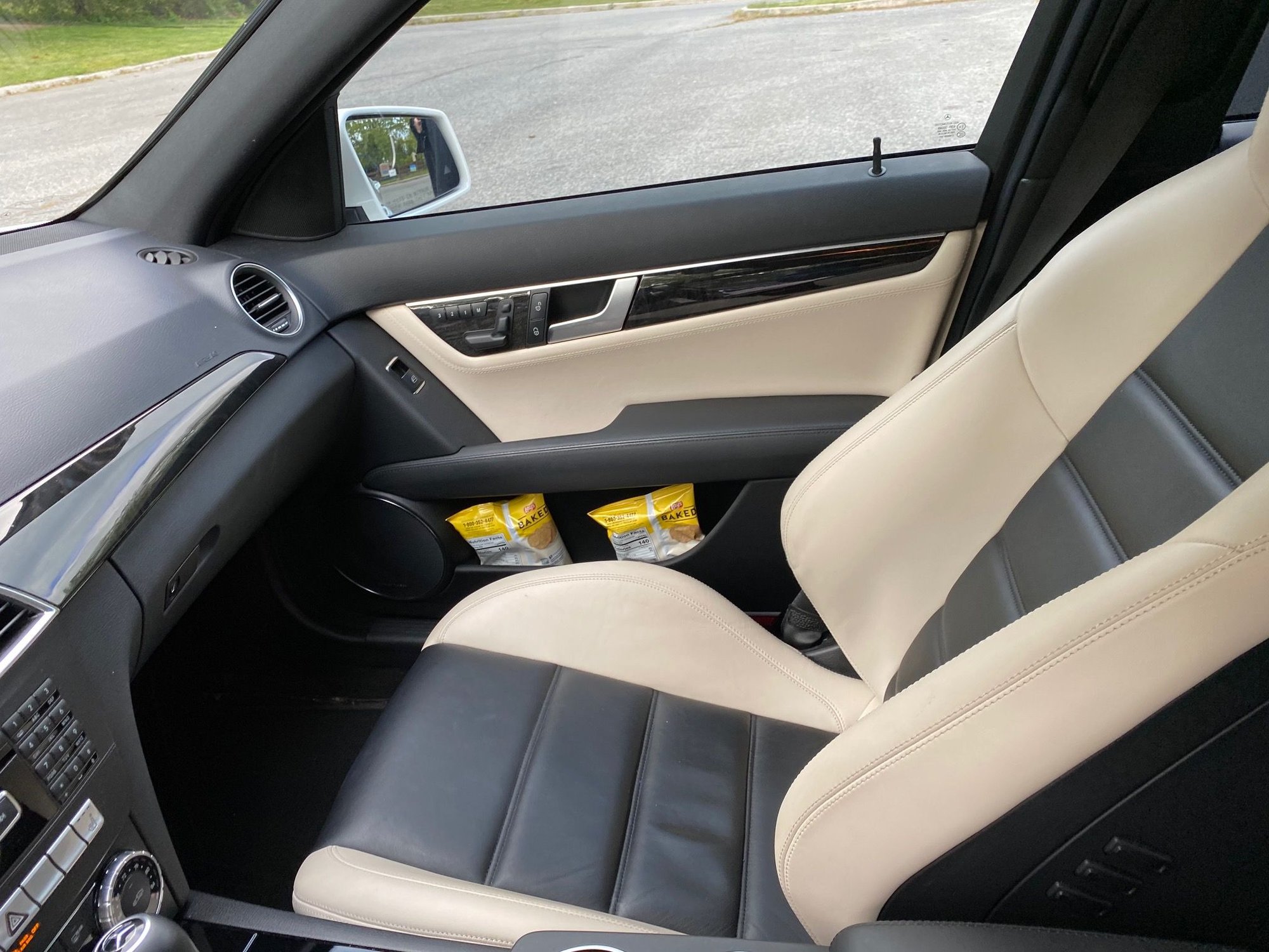 2013 Mercedes-Benz C63 AMG - 2013 C63 AMG White interior low miles - Used - VIN WDDGF7HBXDA849313 - 39,125 Miles - 8 cyl - 2WD - Automatic - Sedan - White - Blacksburg, VA 24060, United States