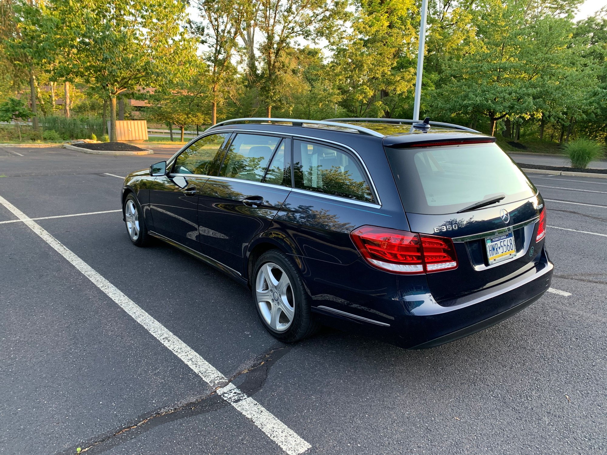 2014 Mercedes-Benz E350 - 2014 Mercedes Benz E350 WAGON 4Matic - Used - VIN WDDHH8JB4EA903270 - 6 cyl - AWD - Automatic - Wagon - Blue - Berwyn, PA 19312, United States