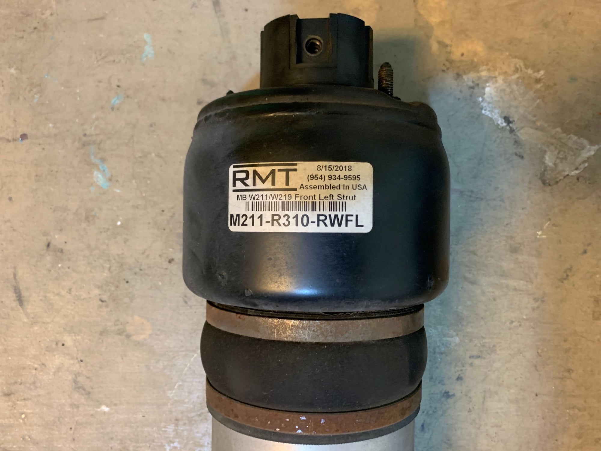 Steering/Suspension - W211 E500 front left RMT airmatic shock one year old - Used - 2003 to 2006 Mercedes-Benz E500 - Austin, TX 78729, United States