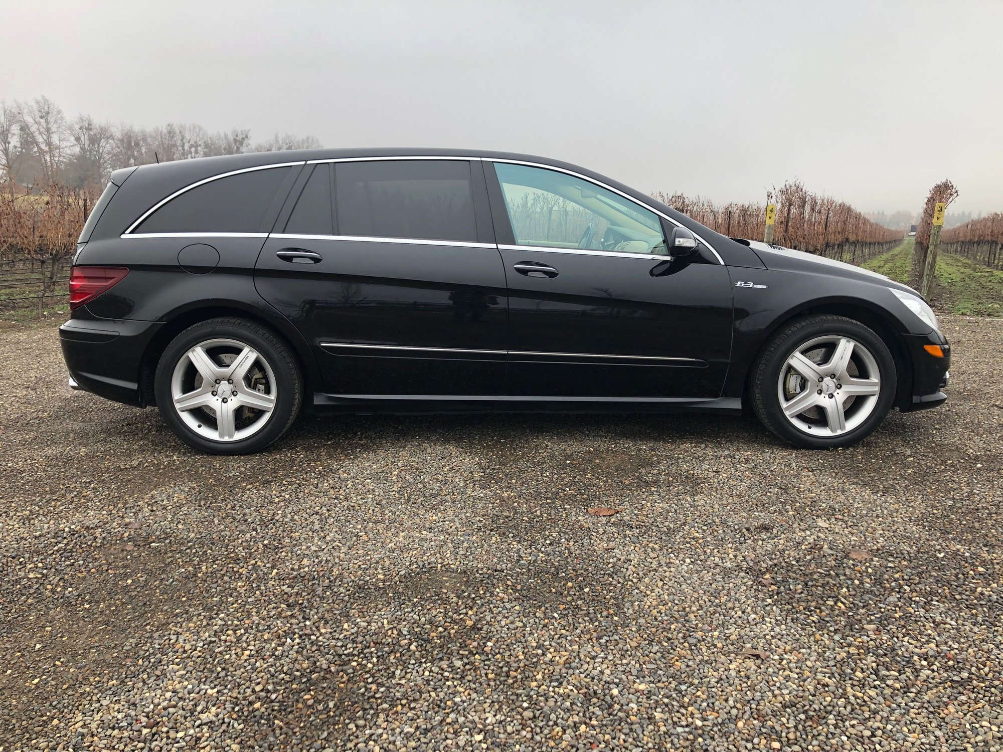 2007 Mercedes-Benz R63 AMG - 2007 Mercedes R63 AMG with 62k on it - Used - VIN 4JGCB77E87A036813 - 62,000 Miles - Automatic - Black - Medford, OR 97504, United States