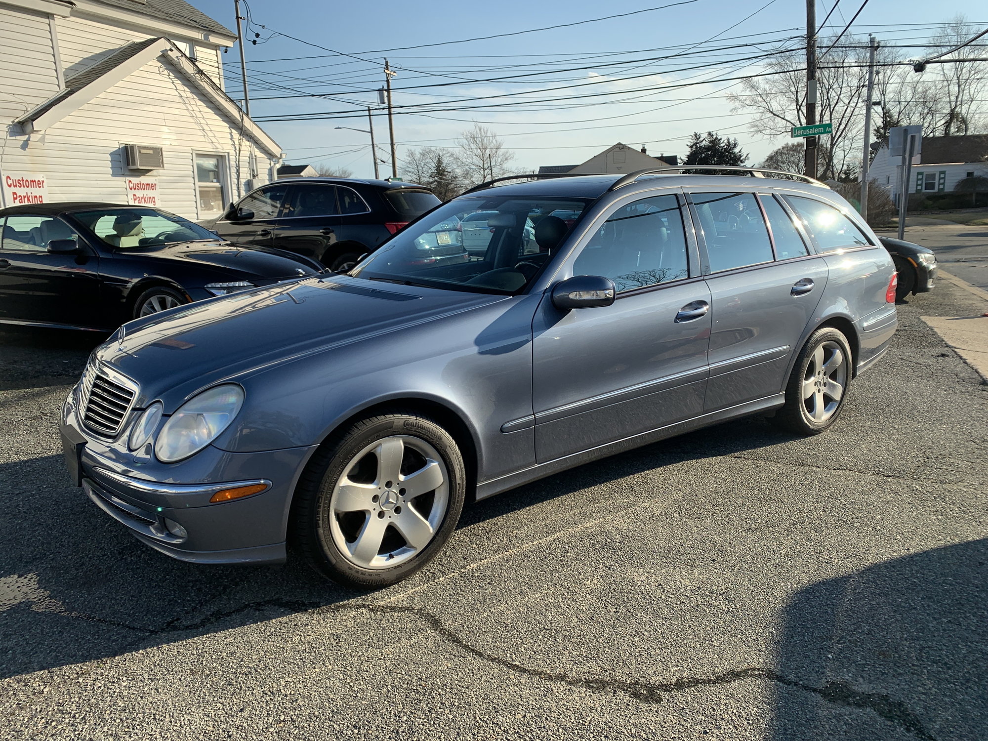 2005 Mercedes-Benz E500 - 2005 E500 4matic Wagon *3 owners, dealer maintained* - Used - VIN WDBUH83J35X165664 - 139,000 Miles - 8 cyl - 4WD - Automatic - Wagon - Blue - Merrick, NY 11566, United States