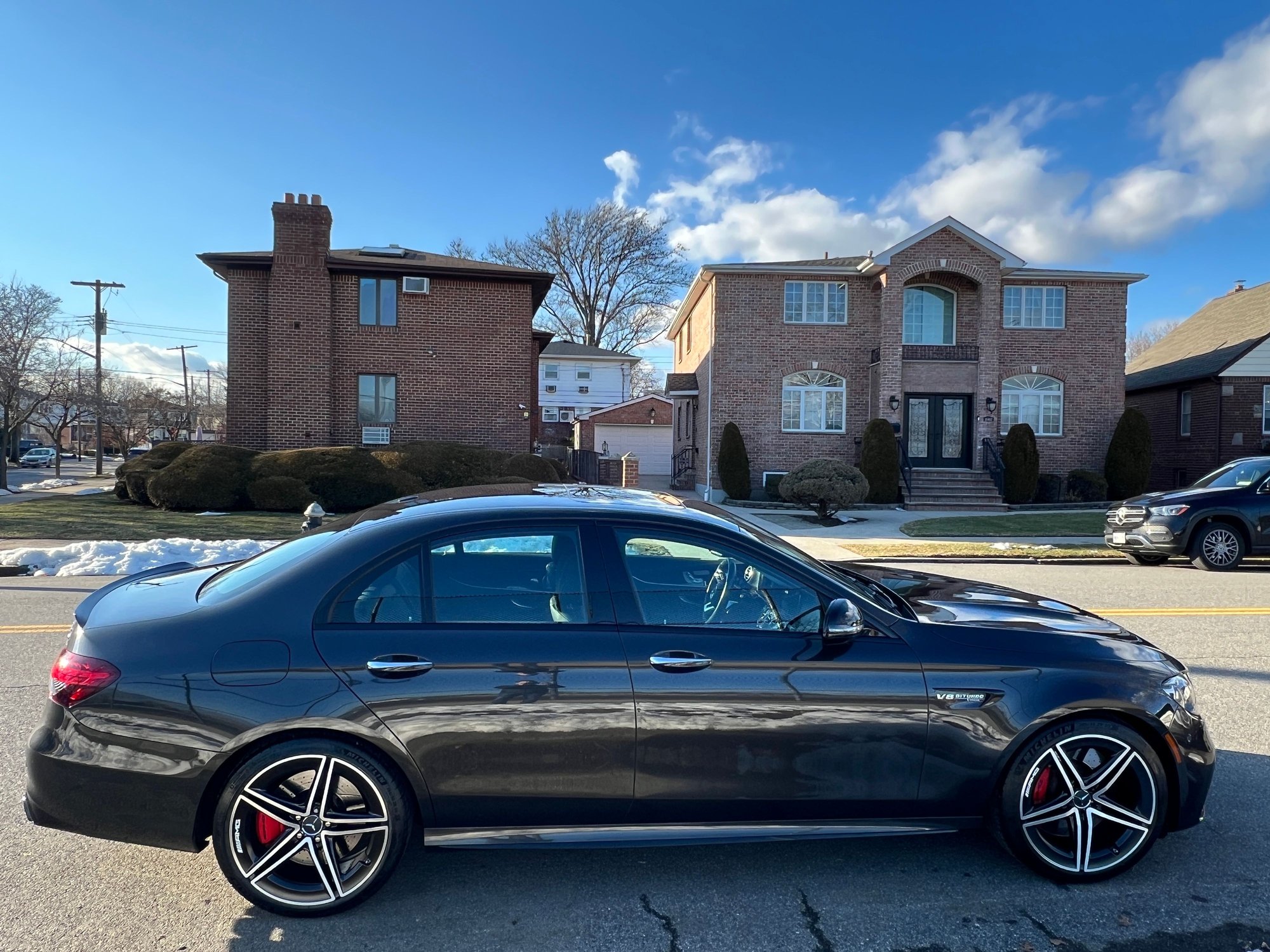 2021 Mercedes-Benz E-Class - 2021 Mercedes AMG E63S For Sale - Used - VIN W1KZF8KB2MA931706 - 8 cyl - AWD - Automatic - Sedan - Gray - Bayside, NY 11360, United States