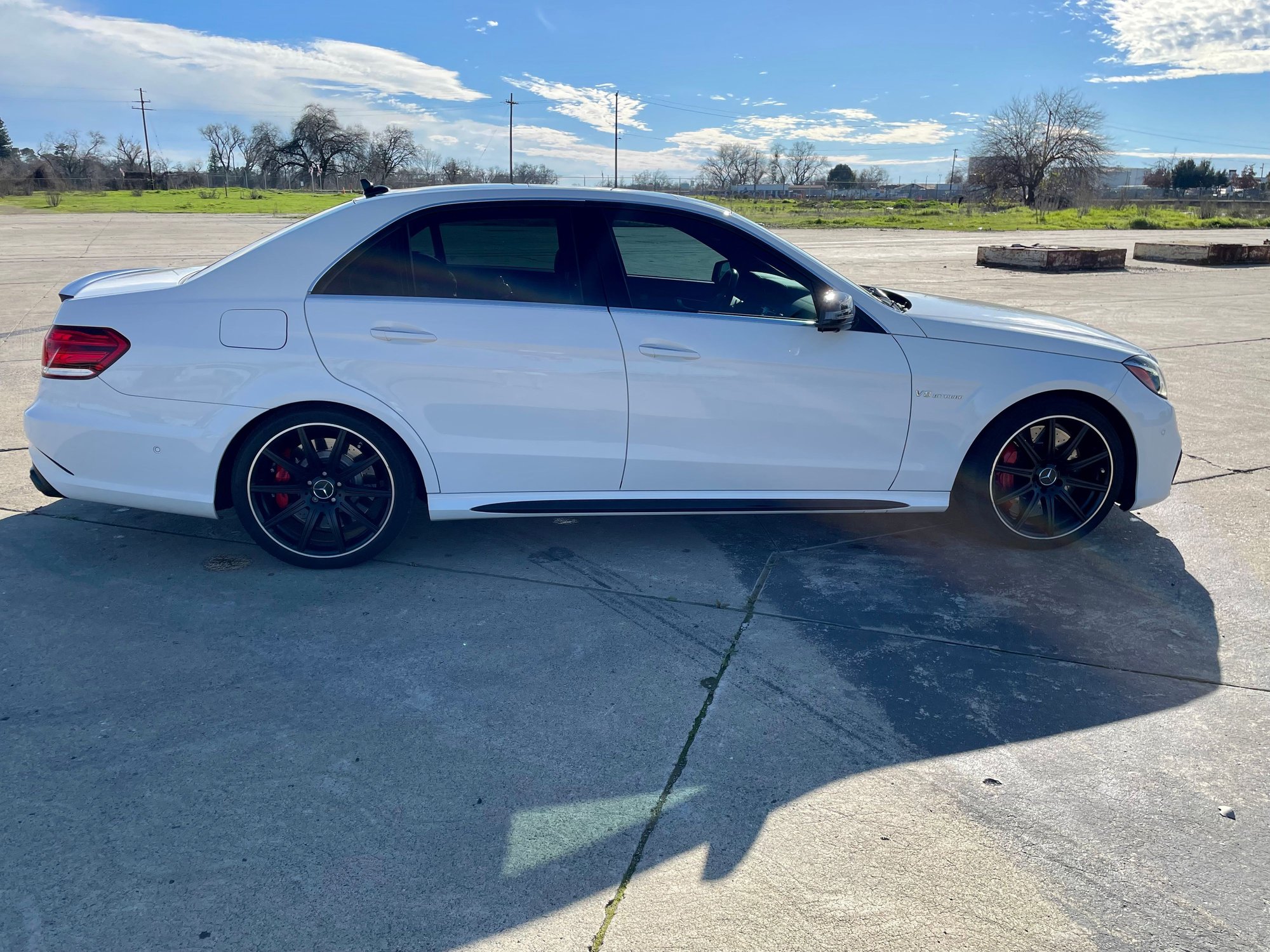 2014 Mercedes-Benz E63 AMG S - 2014 MB AMG E63 S - Used - VIN WDDHF7GB9EA981034 - 56,000 Miles - 8 cyl - AWD - Automatic - Sedan - White - West Sacramento, CA 95691, United States