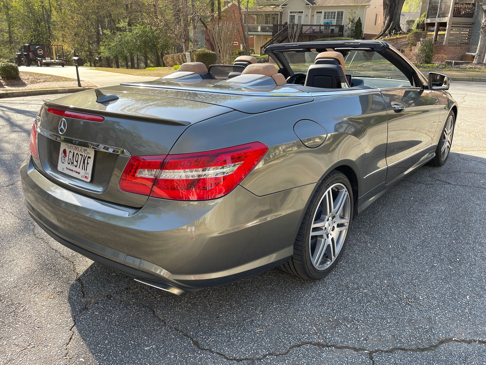 2011 Mercedes-Benz E550 - 2011 E550 (A207) Convertible Launch Edition - Used - VIN WDDKK7CF7BF045325 - 63,500 Miles - 8 cyl - 2WD - Automatic - Convertible - Gray - Roswell, GA 30075, United States