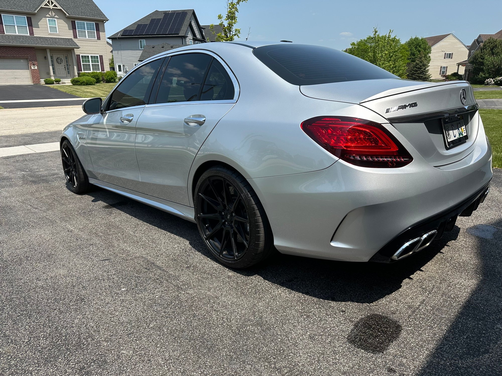 2020 Mercedes-Benz C63 AMG - Clean title, Accident Free w205 C63 for Sale - Used - VIN 55SWF8GB7LU330897 - 33,900 Miles - 8 cyl - 2WD - Automatic - Sedan - Silver - Naperville, Illinois, IL 60440, United States